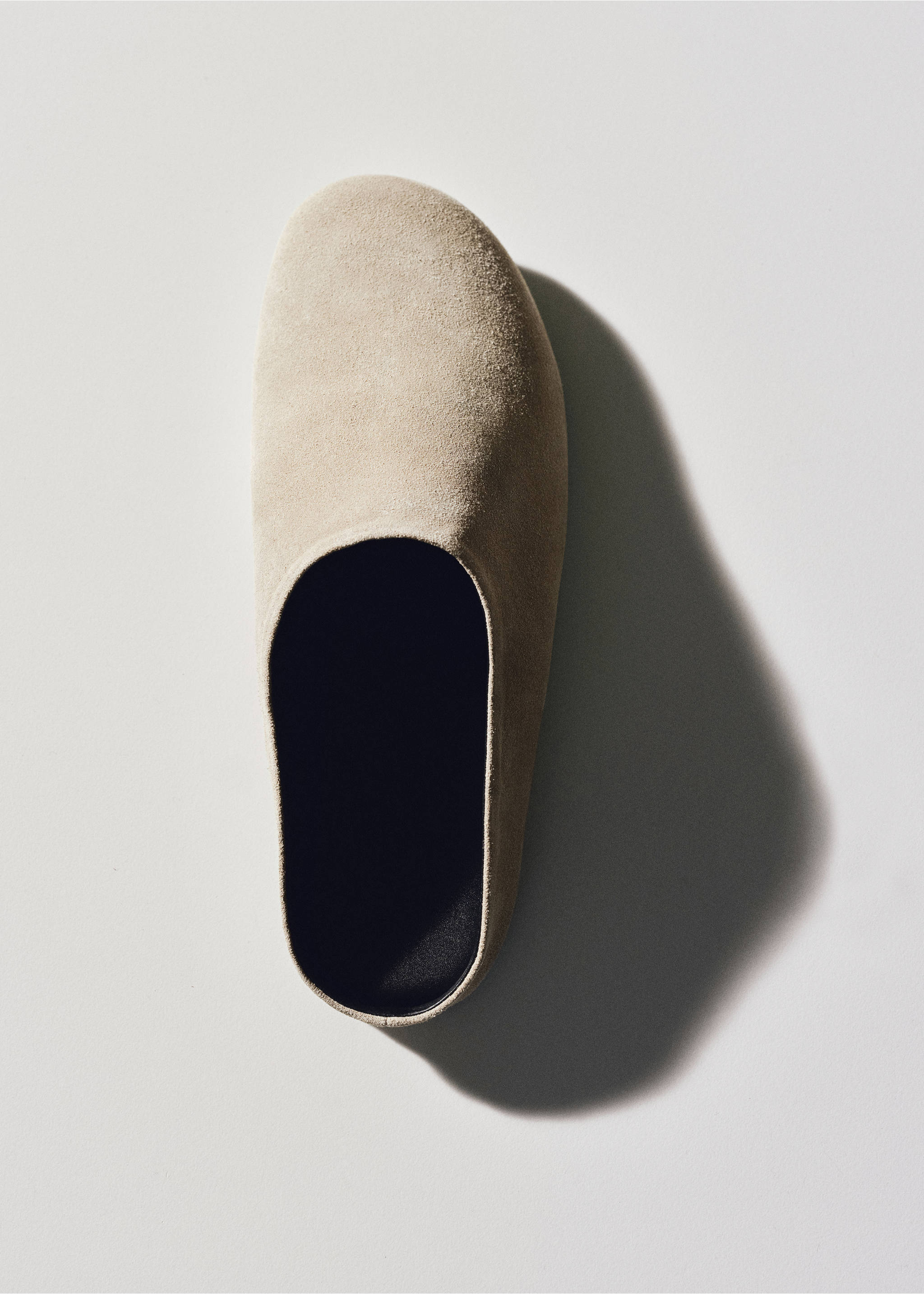 Suede leather clogs - General plane, Sand. Ref: 17061193-00.