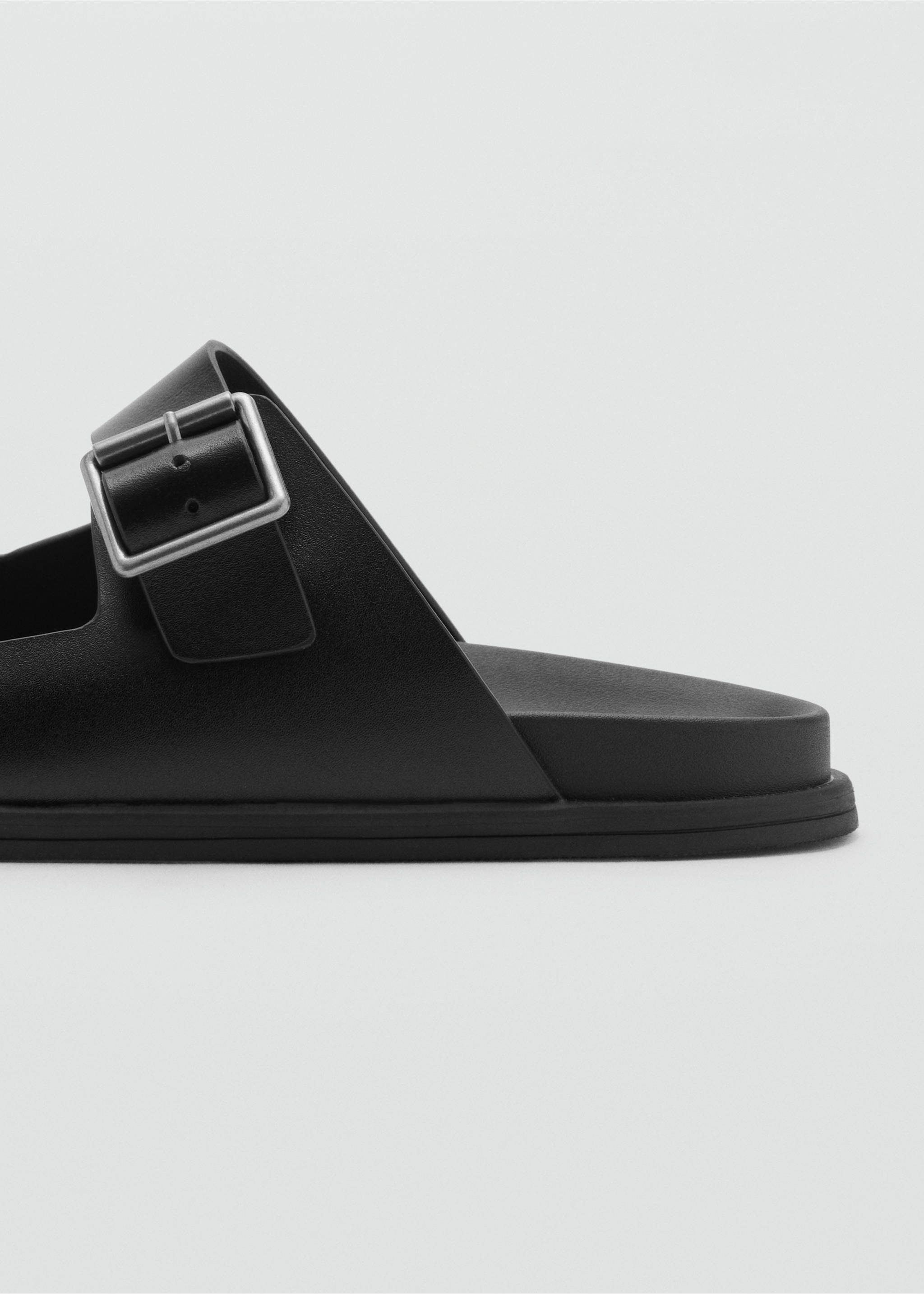 Buckles leather sandal - Details of the article 1, Black. Ref: 17061200-00.