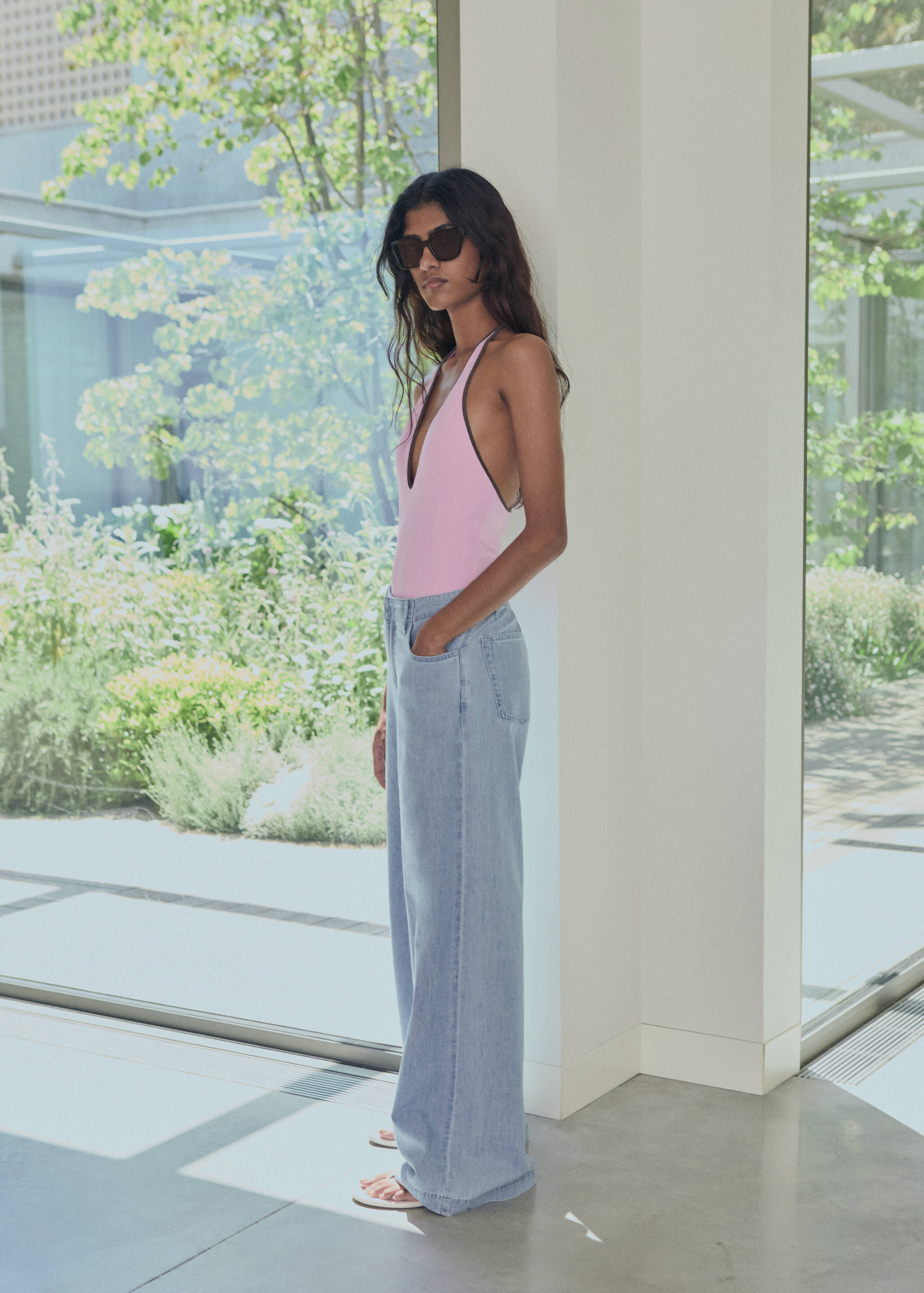 Mid-rise wide leg denim trousers - Medium plane