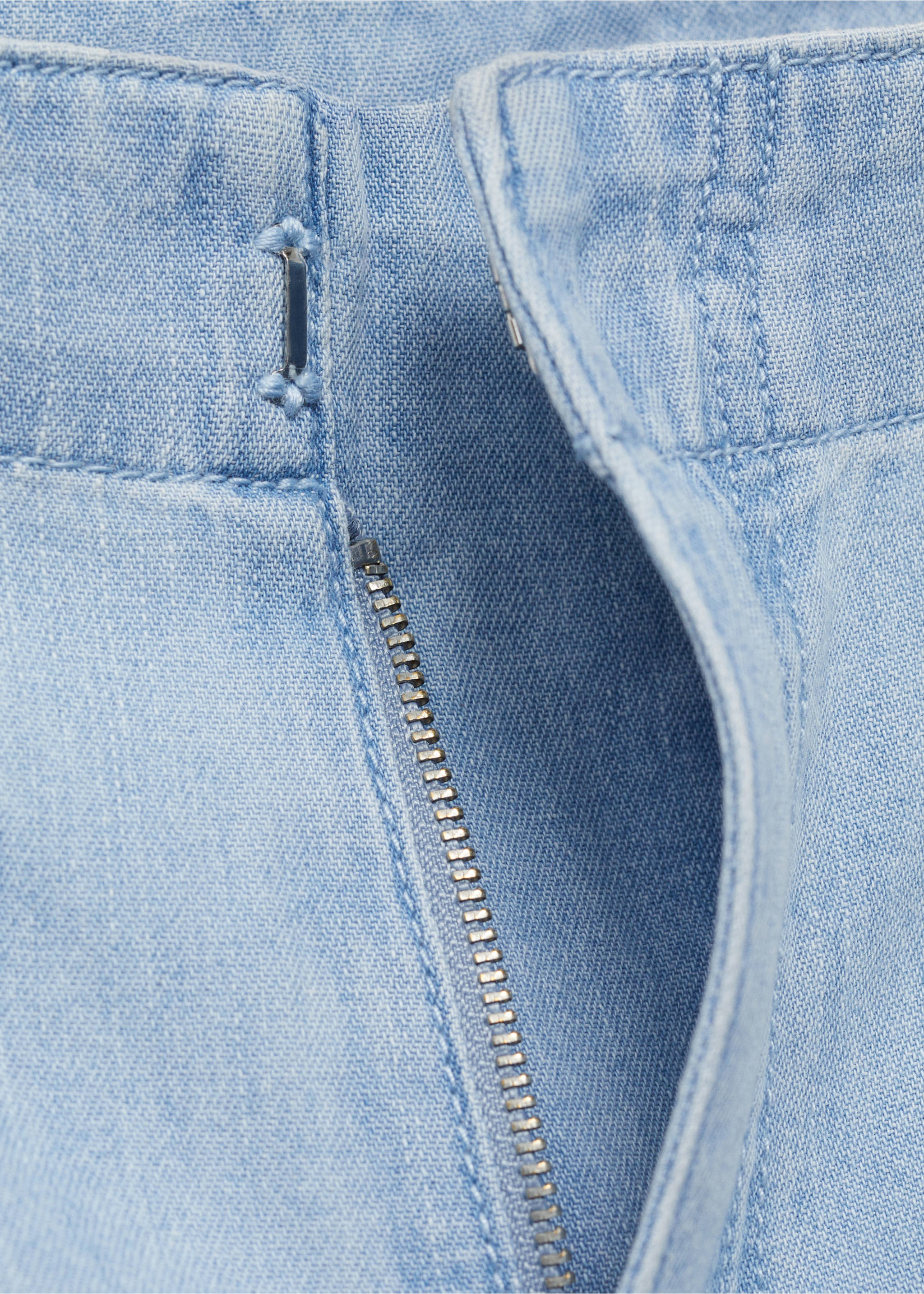 Mid-rise wide leg denim trousers - Details of the article 8, Light Blue. Ref: 17061205-00.