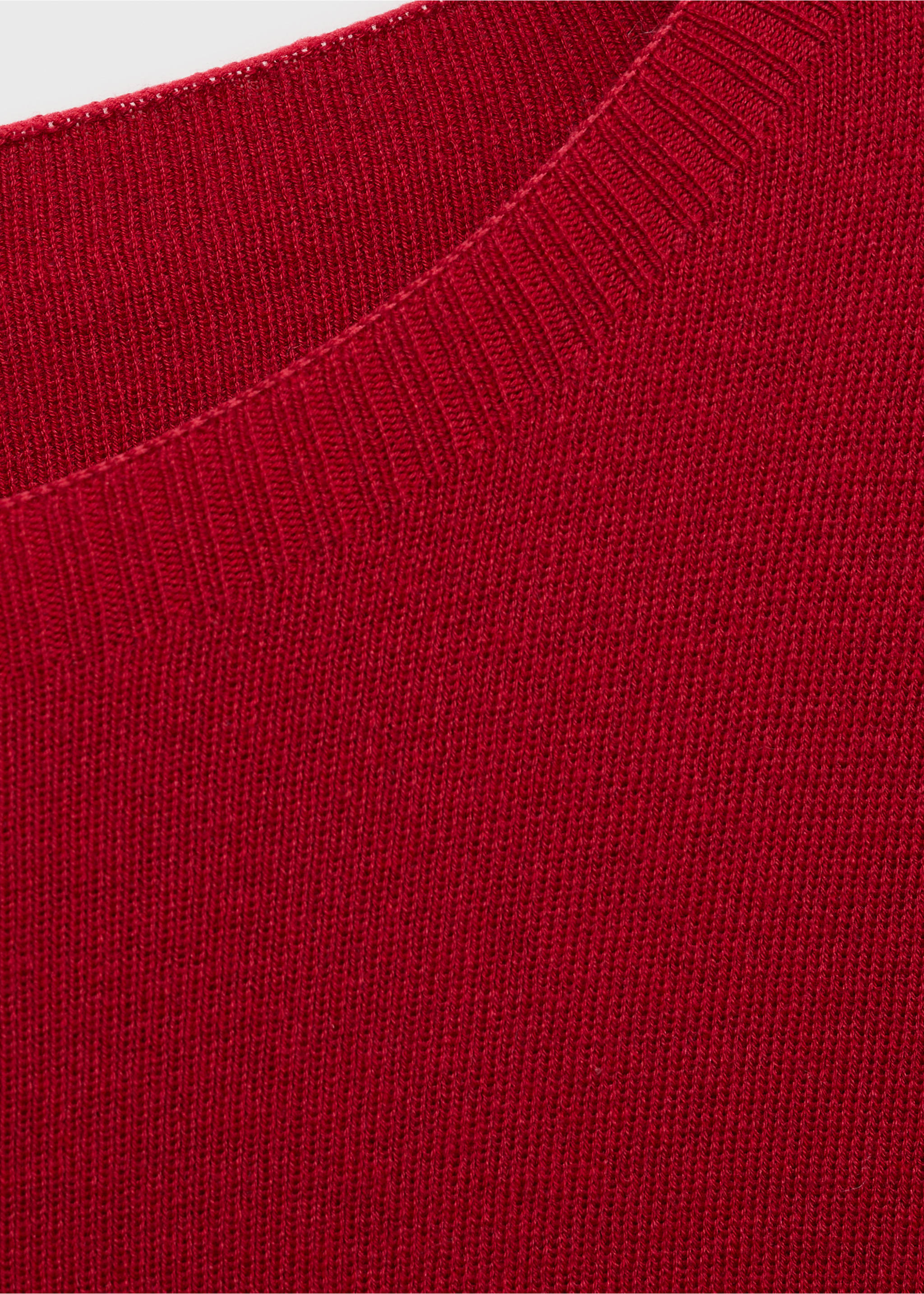 Short-sleeved fine-knit sweater - Details of the article 8, Red. Ref: 17061207-00.