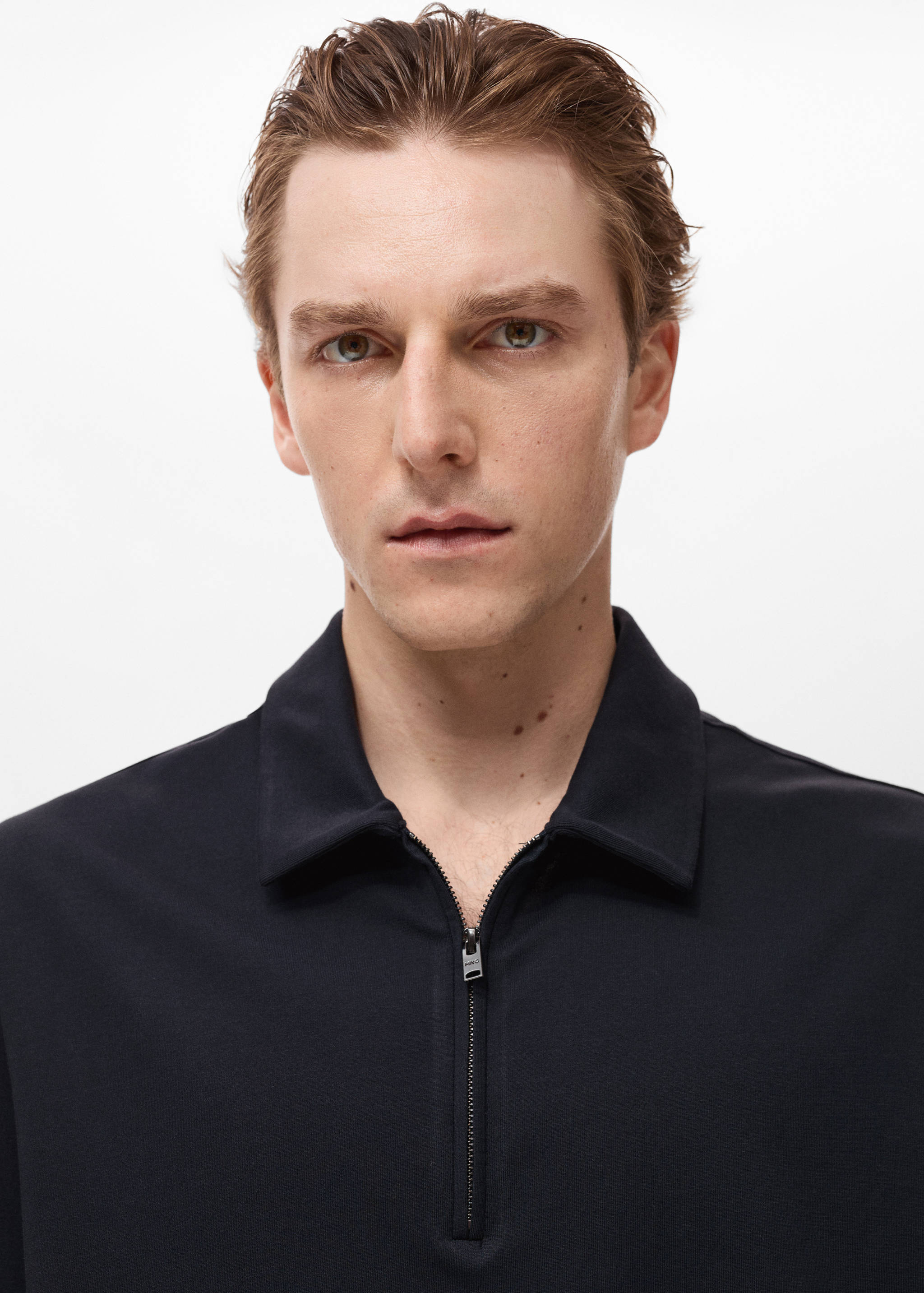 Polo col zippé - Détail de l'article 1