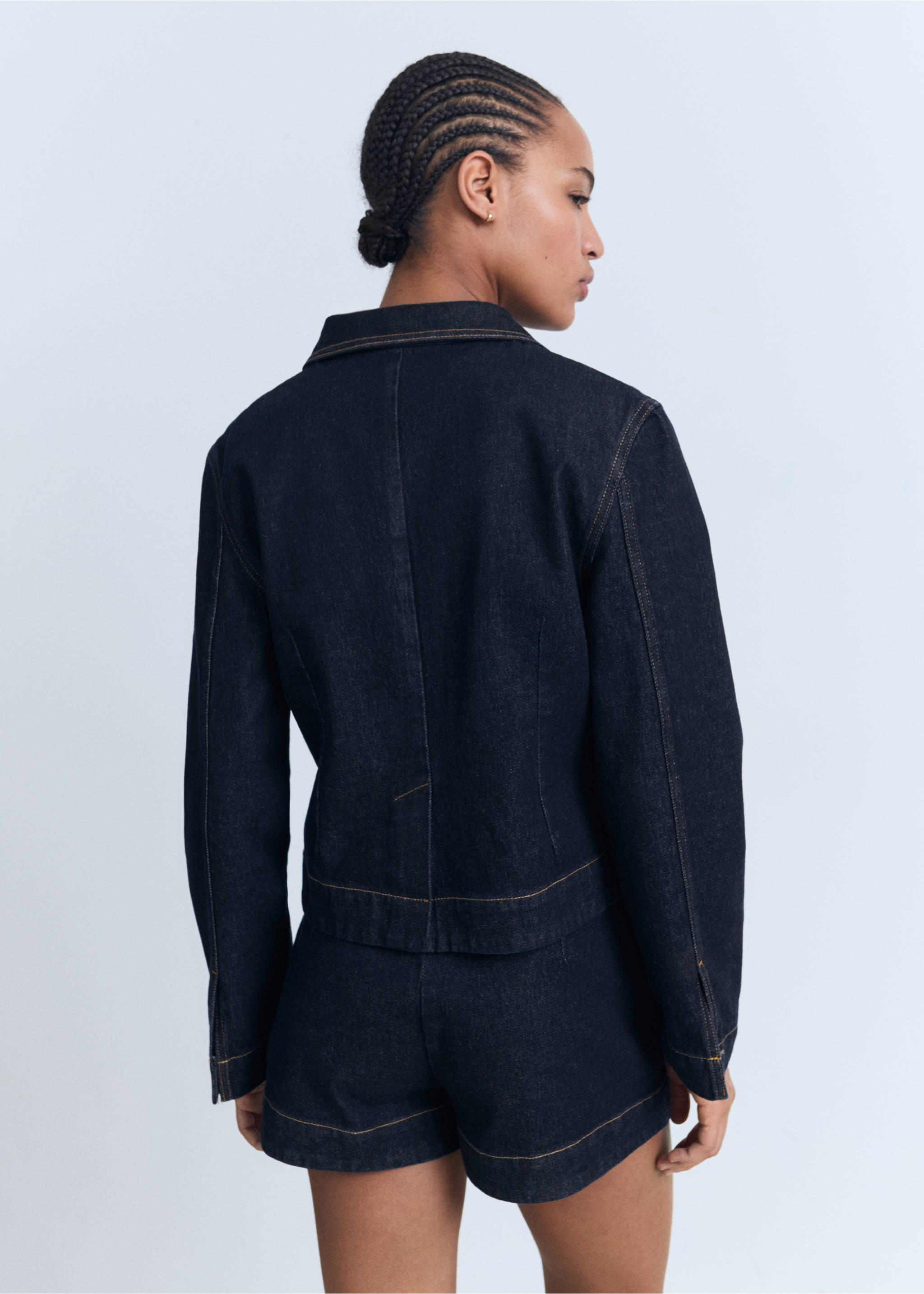 Fitted denim jacket with pockets - Reverse of the article, Open Blue. Ref: 17061266-00.