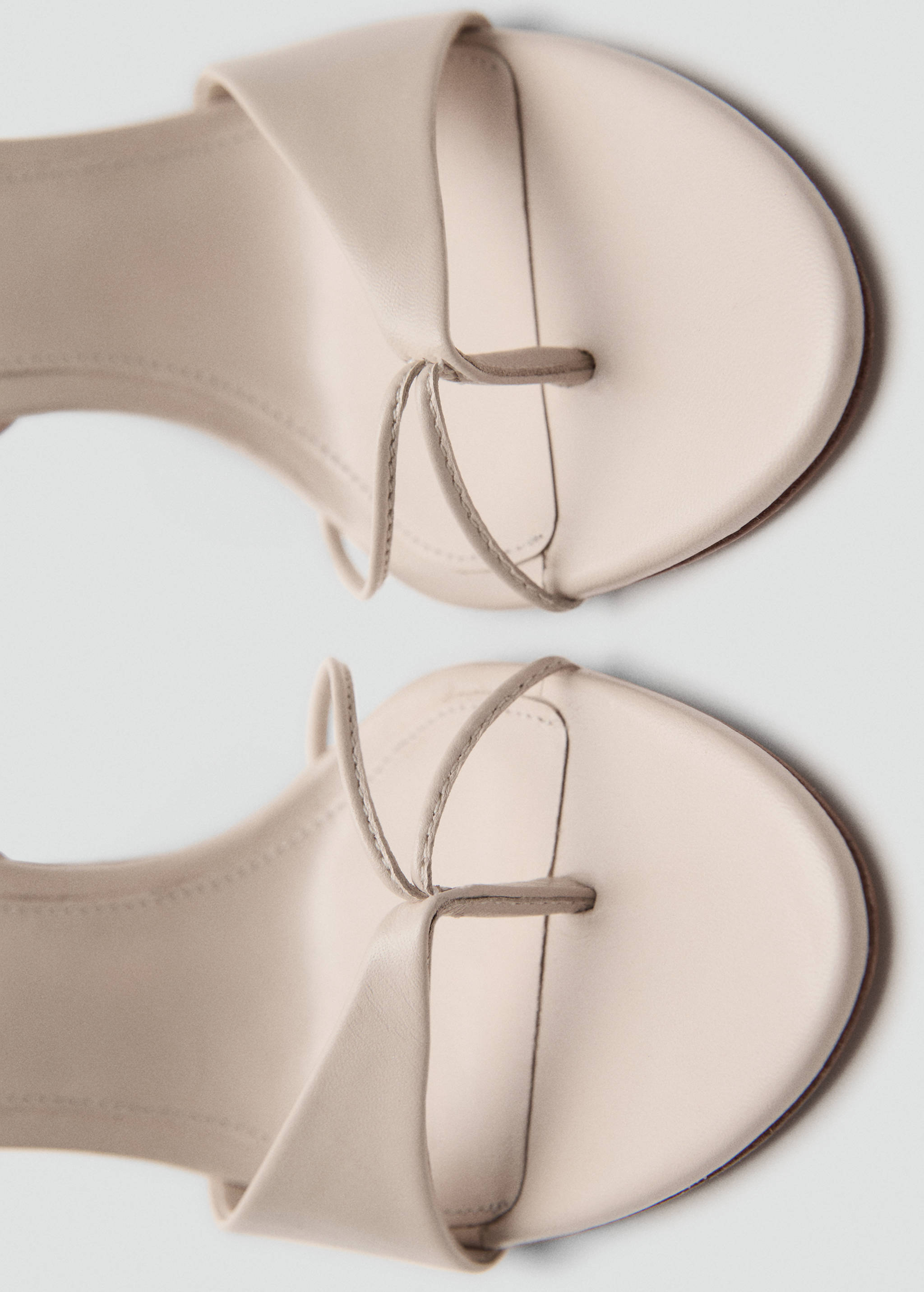 Sandales en cuir à talons contrastés - Détail de l'article 2