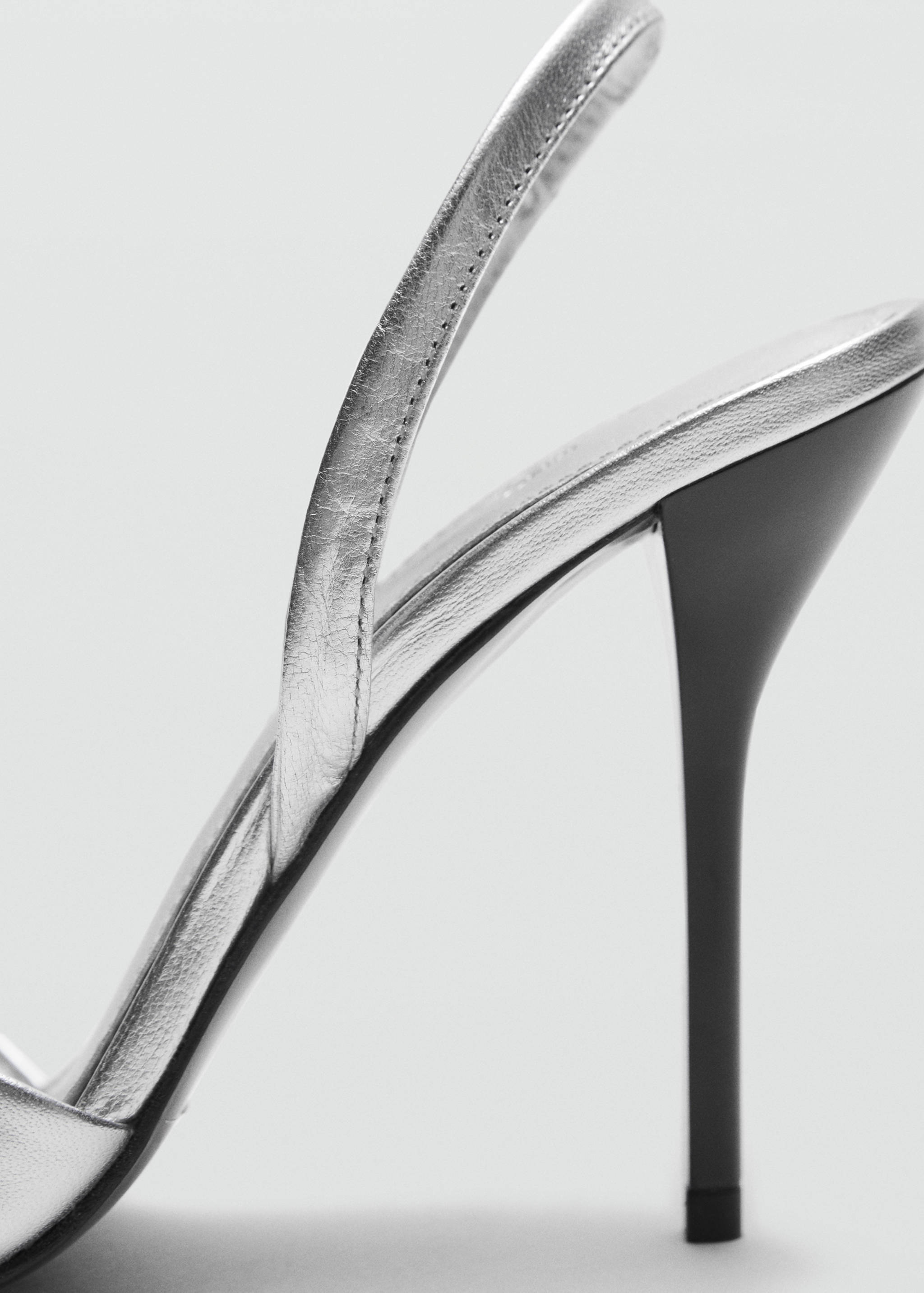 Sandales en cuir à talons contrastés - Détail de l'article 1