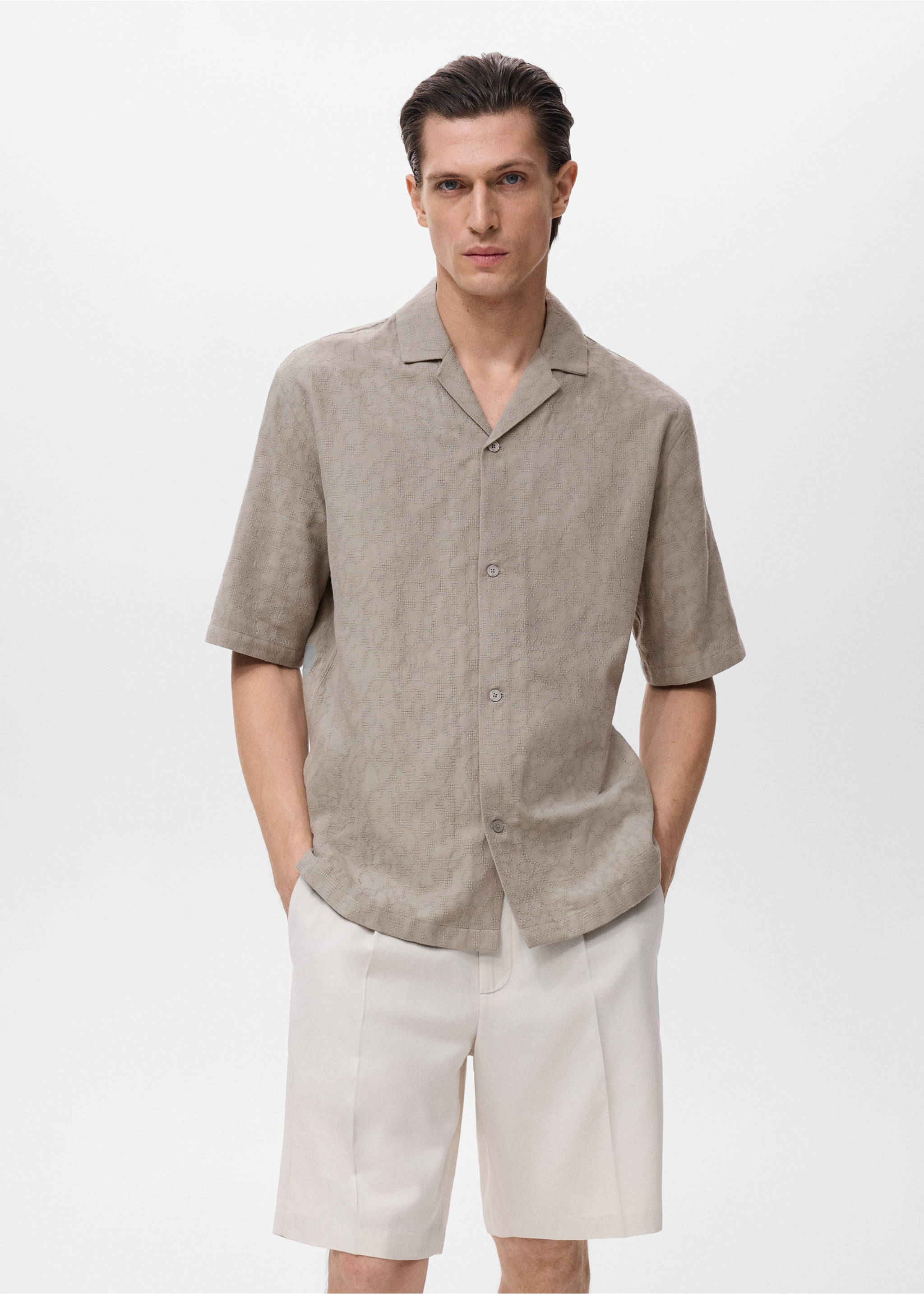 100% embroidered cotton shirt - Medium plane, Khaki. Ref: 17061285-00.