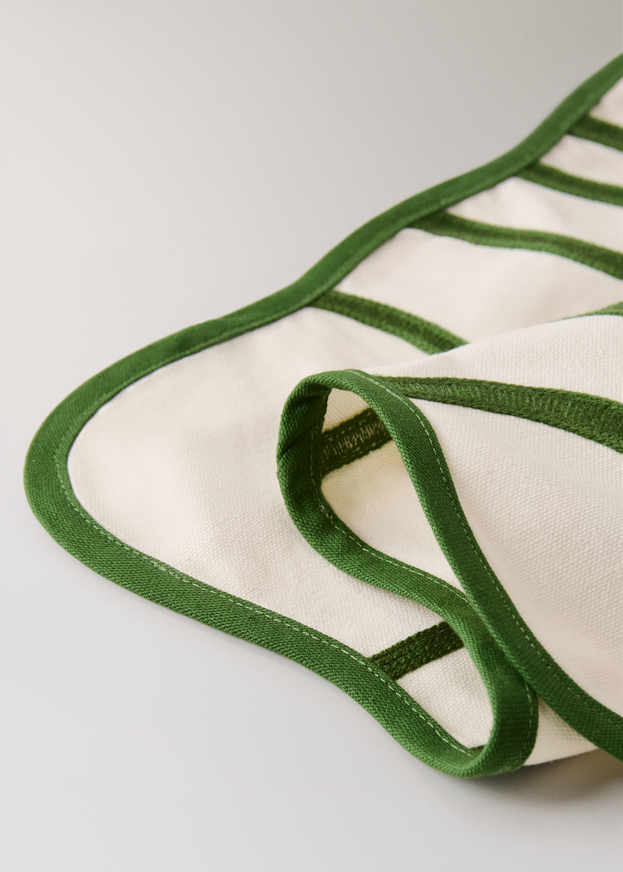 Set de table en coton brodé à ondulations - Détail de l'article 1
