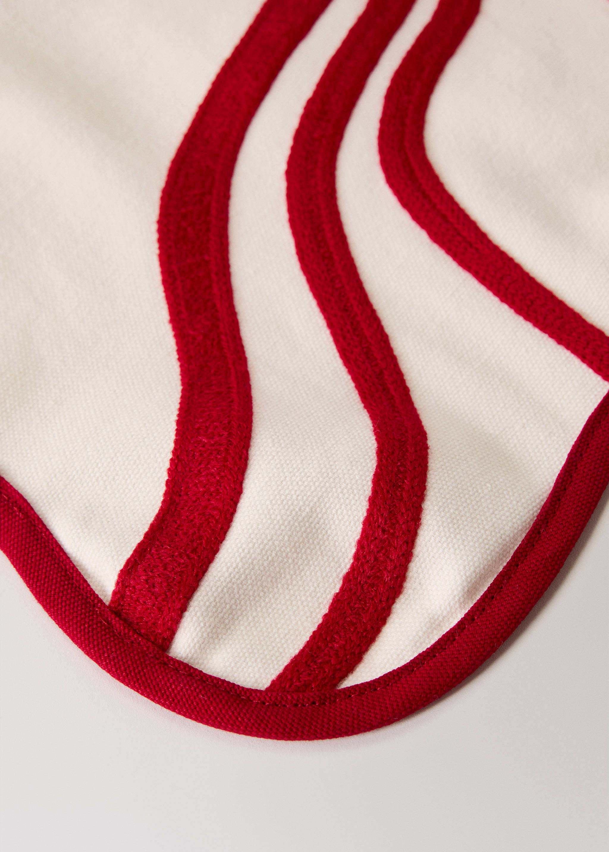 Set de table en coton brodé à ondulations - Détail de l'article 2