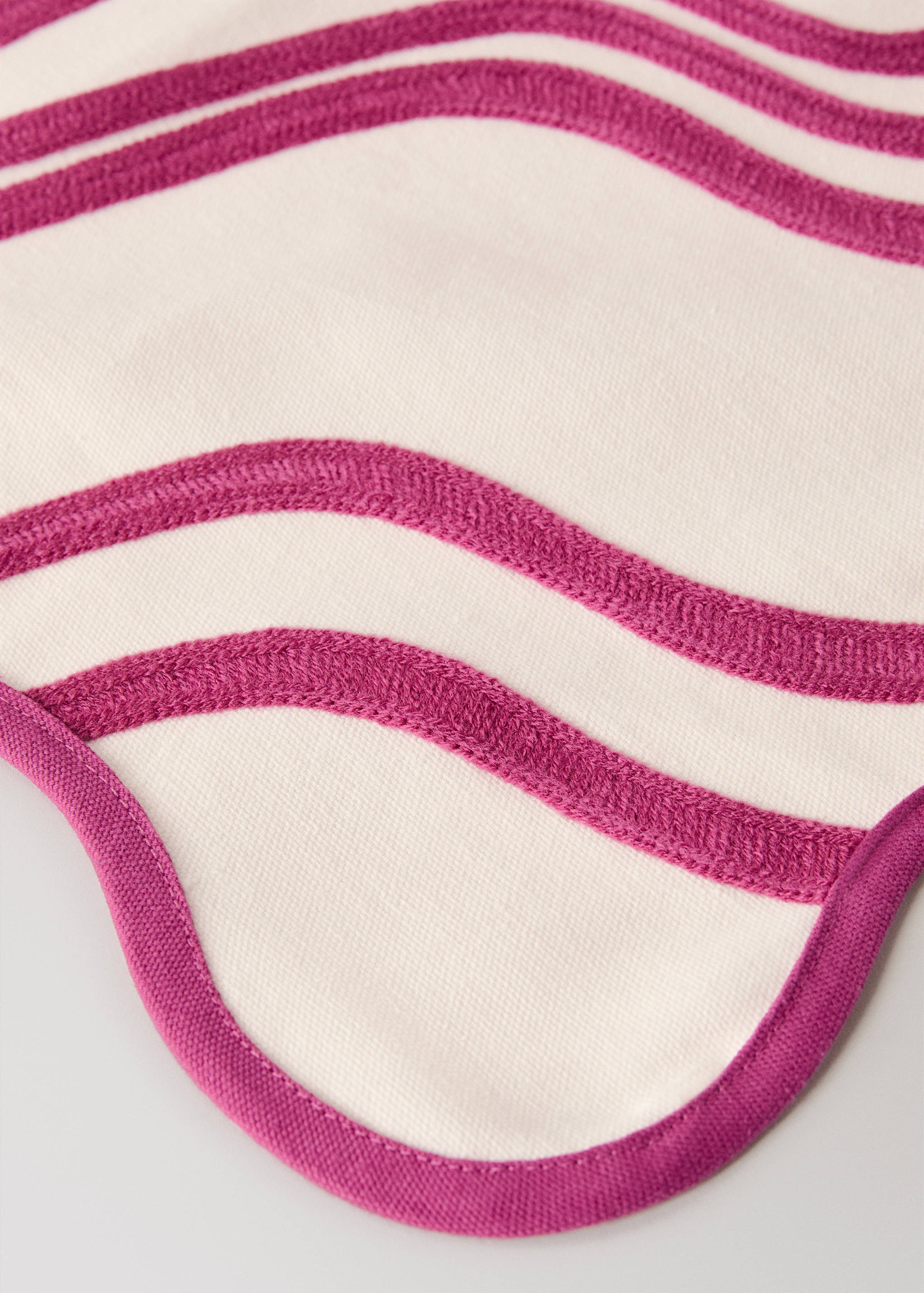 Set de table en coton brodé à ondulations - Détail de l'article 2