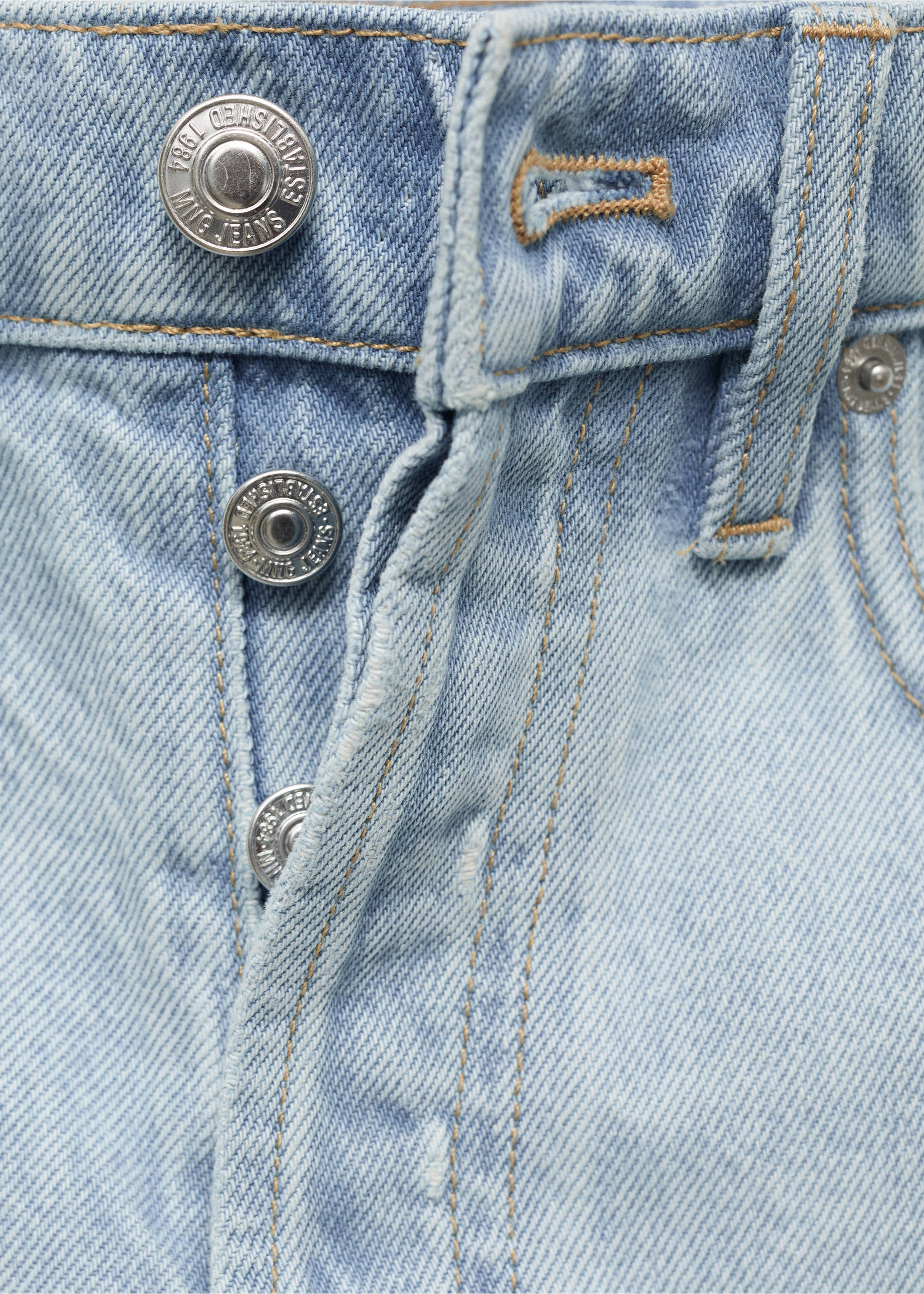 Jeansshorts mit ausgefranstem Saum - Detail des Artikels 8, Hellblau. Ref: 17061515-00.