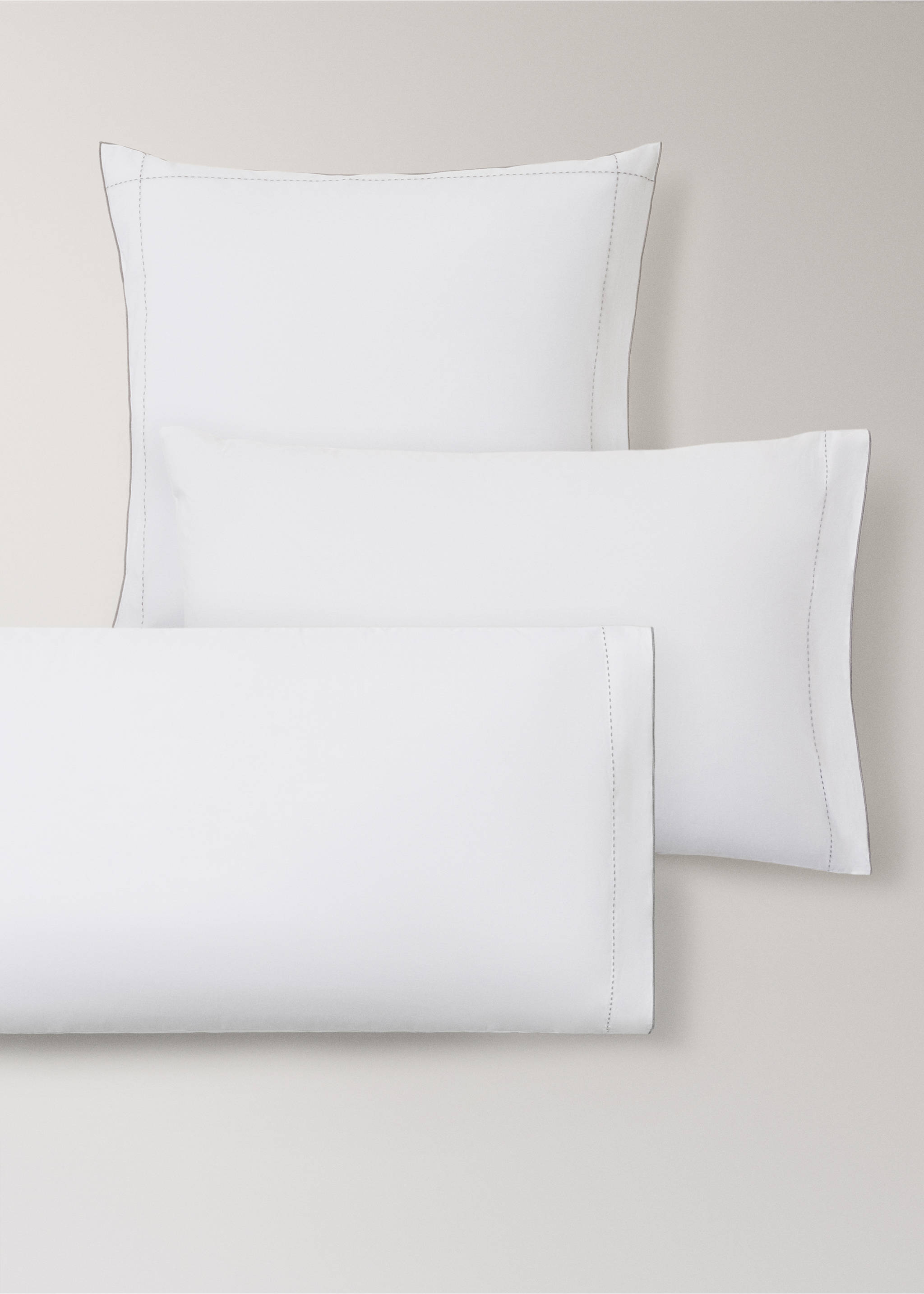 Two 200-thread count percale cotton pillowcases 60x60 cm - Details of the article 4, White. Ref: 17061524-00.