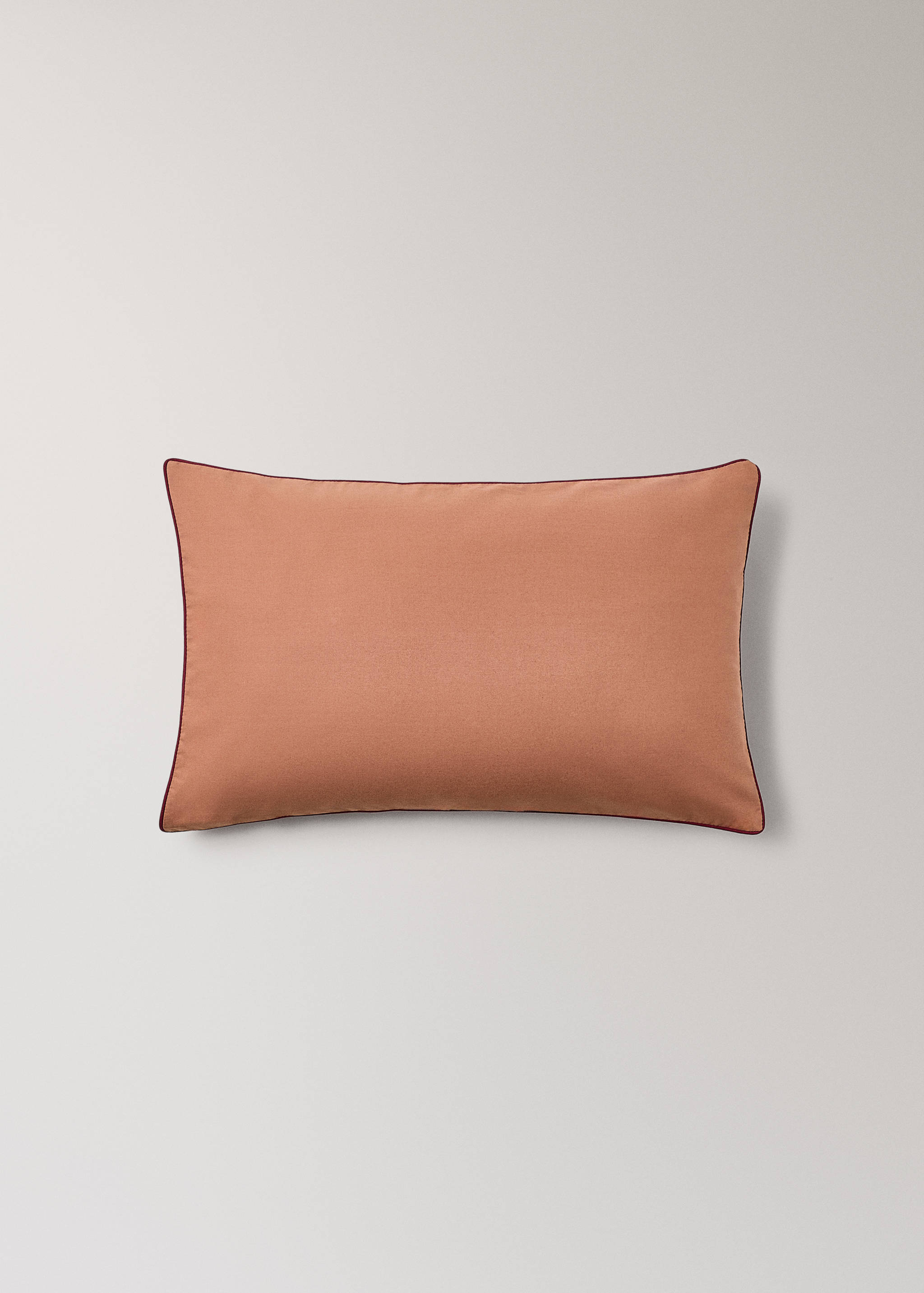 Funda de coixí de cotó percal reversible amb viu de contrast 30x50 cm - Article sense model