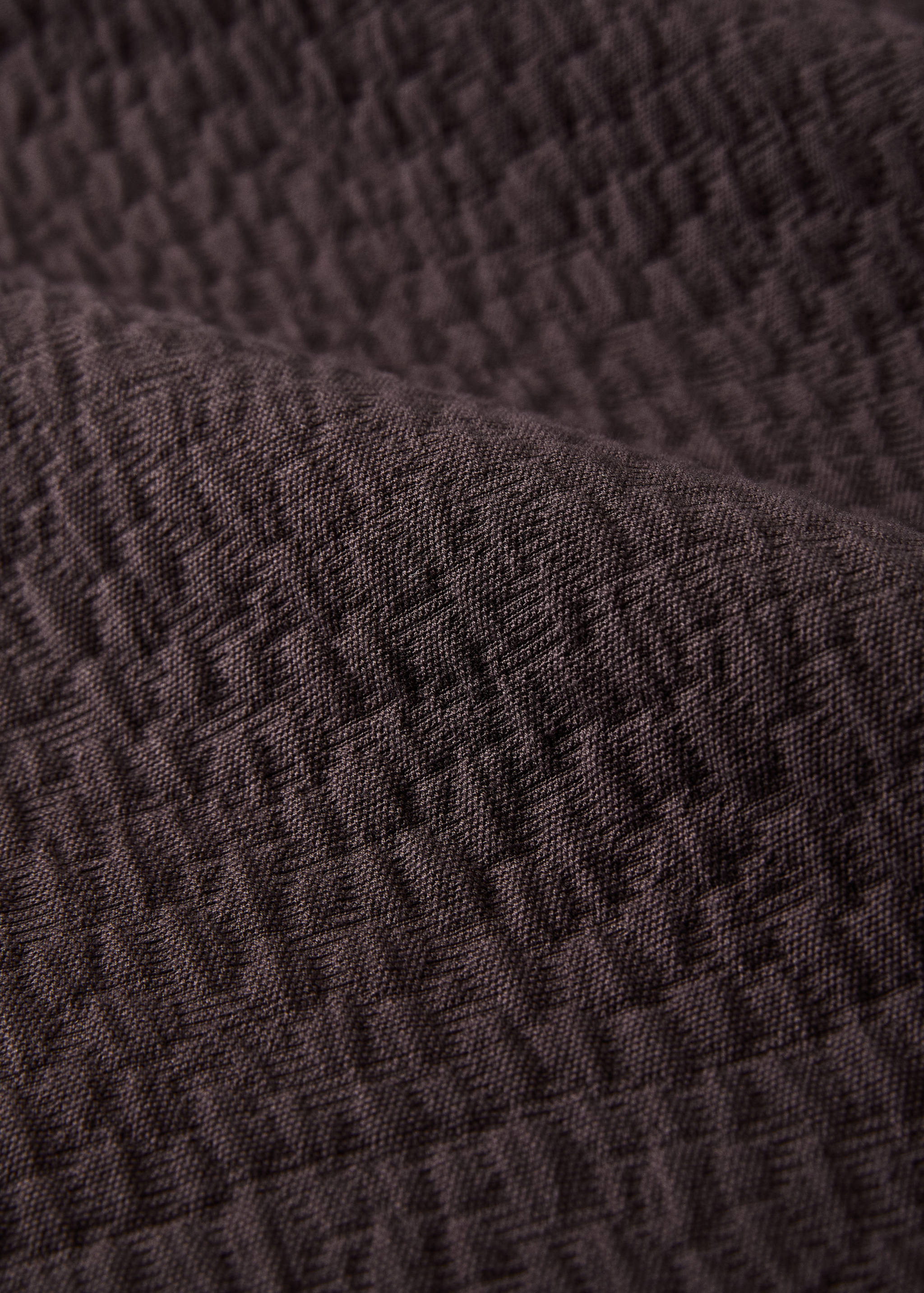 Garment-dyed textured cotton bedspread for 180/200 cm bed - Details of the article 2