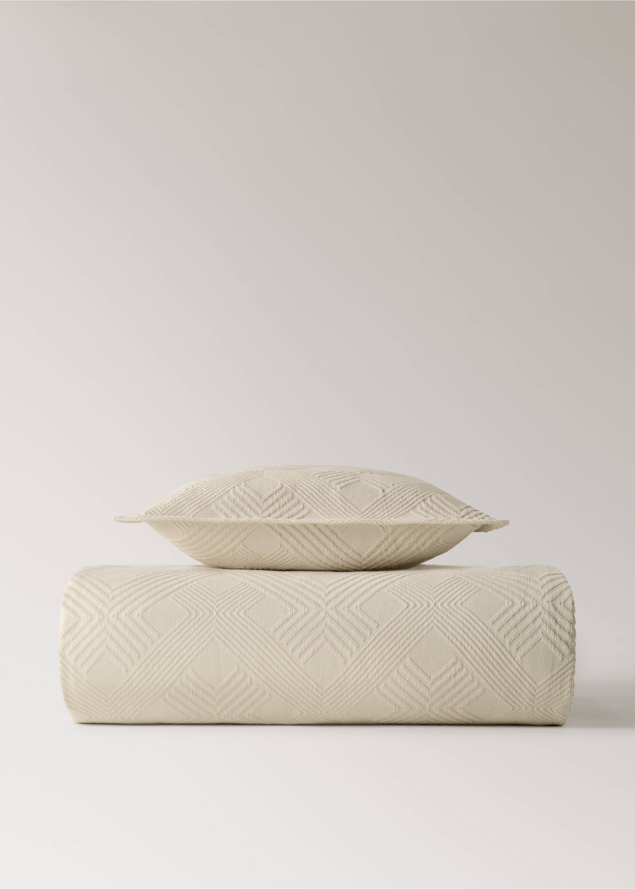 Cotton jacquard bedspread for 180/200 cm bed - Details of the article 3, Sand. Ref: 17061560-00.