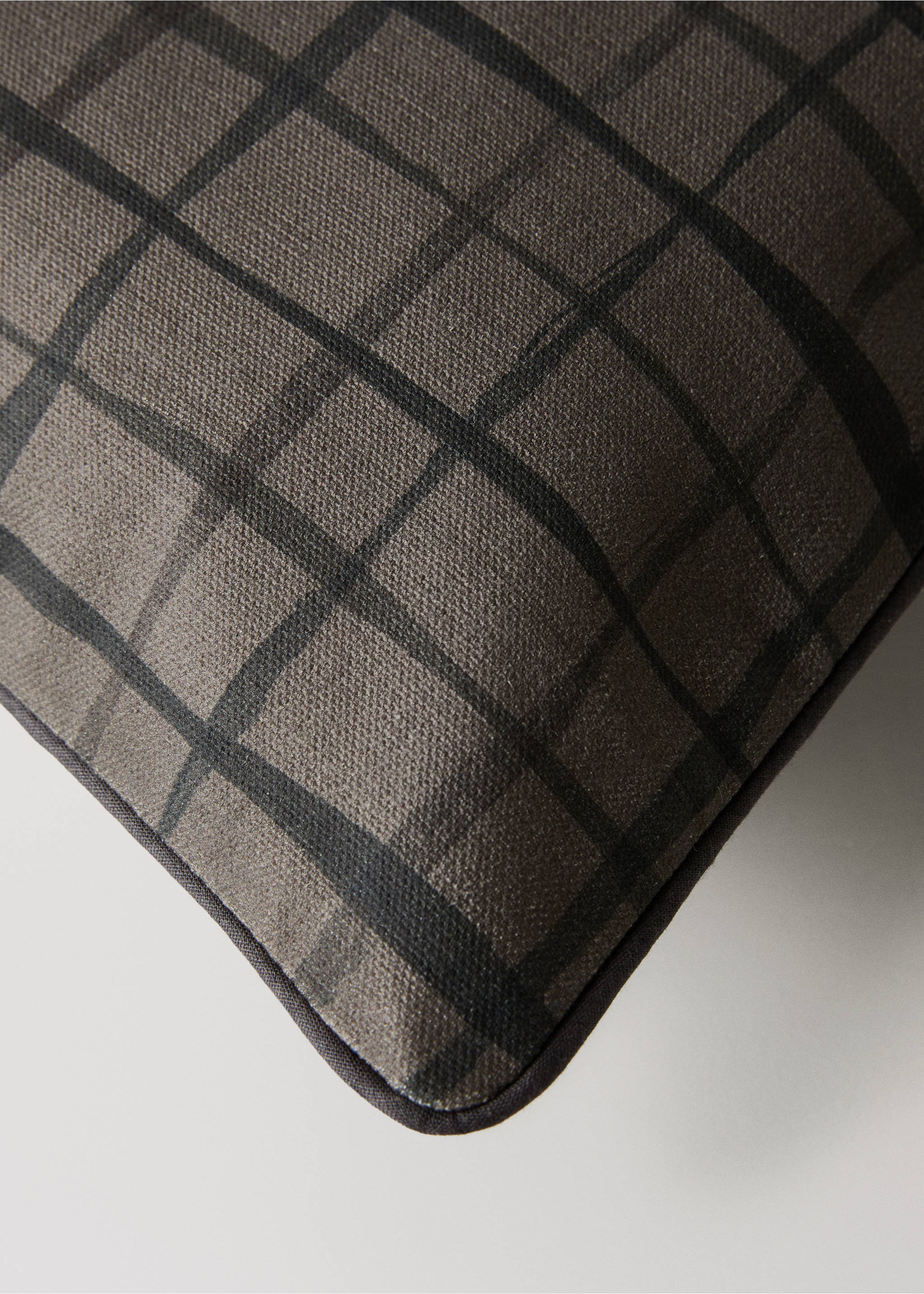 Greyish-brown cushion cover with a dark checked pattern and piped trim., Brown. Ref: 17061580-00.