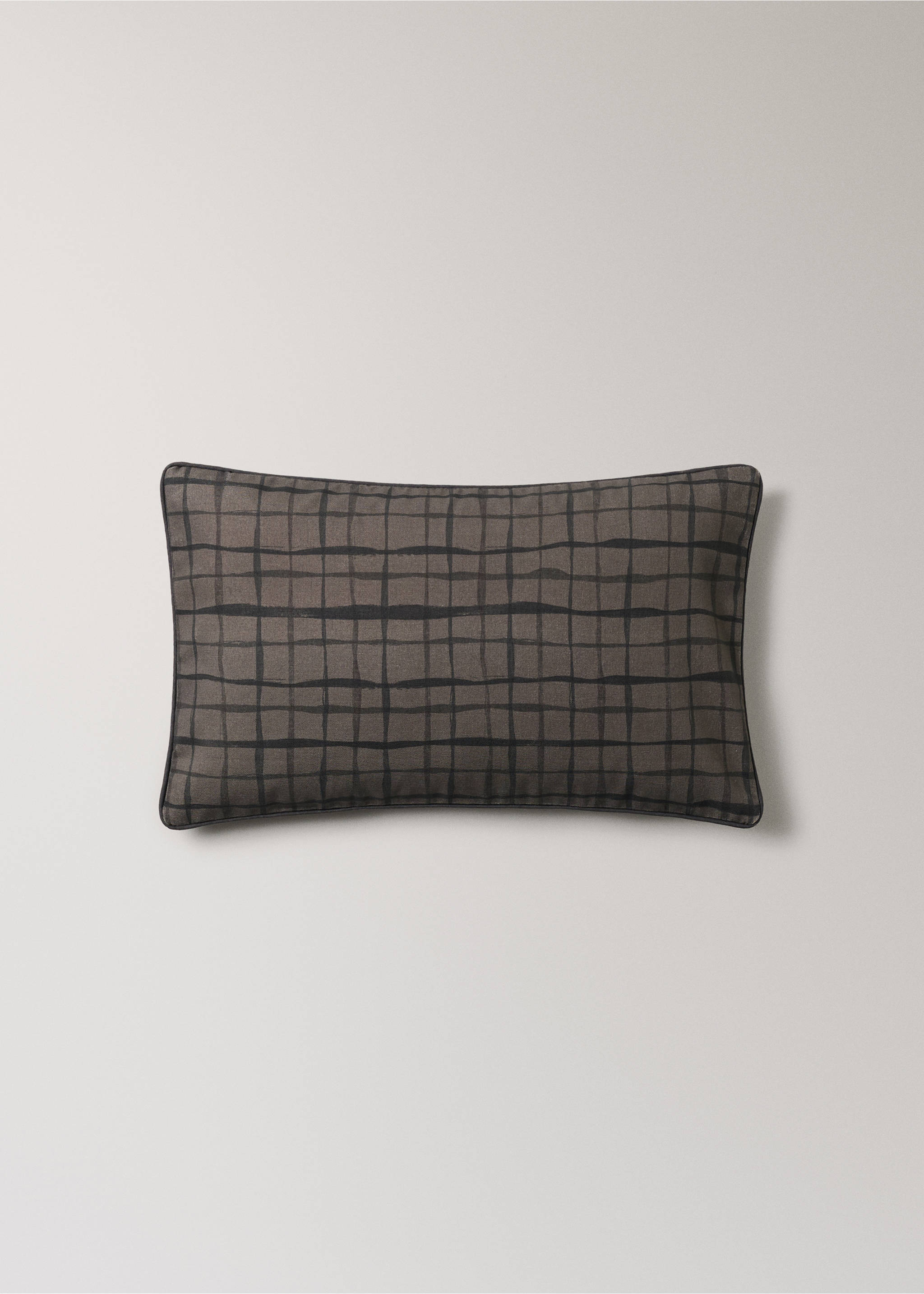 Brown cushion cover with a dark checked pattern and piped edges., Brown. Ref: 17061580-00.