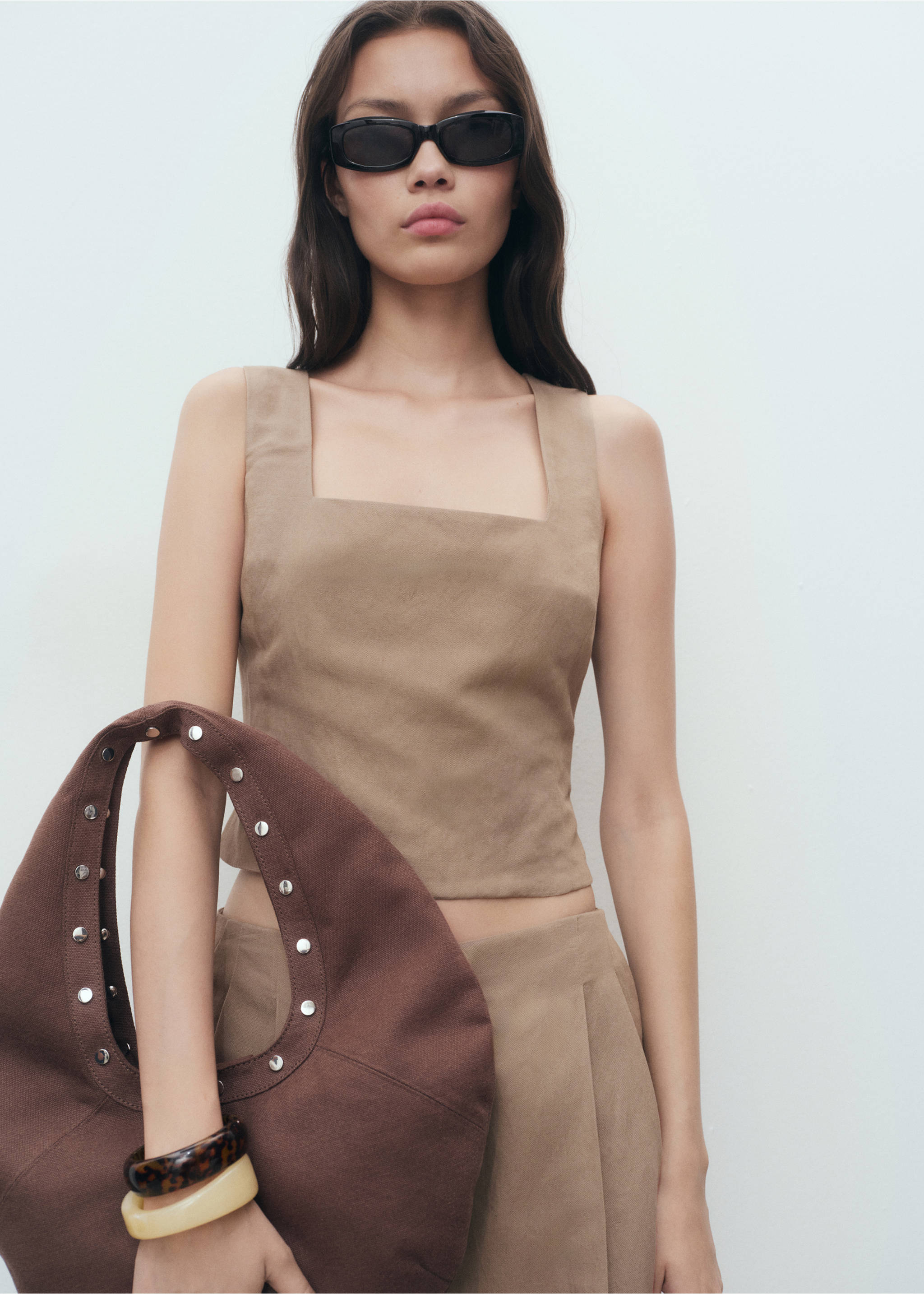 Linen-blend cross-back top - Medium plane, Brown. Ref: 17062537-00.
