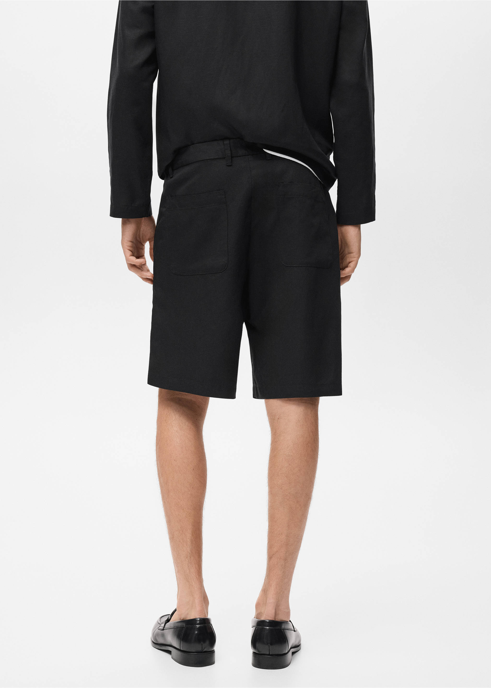 Linen-blend shorts with an elastic waistband - Reverse of the article, Black. Ref: 17062902-00.