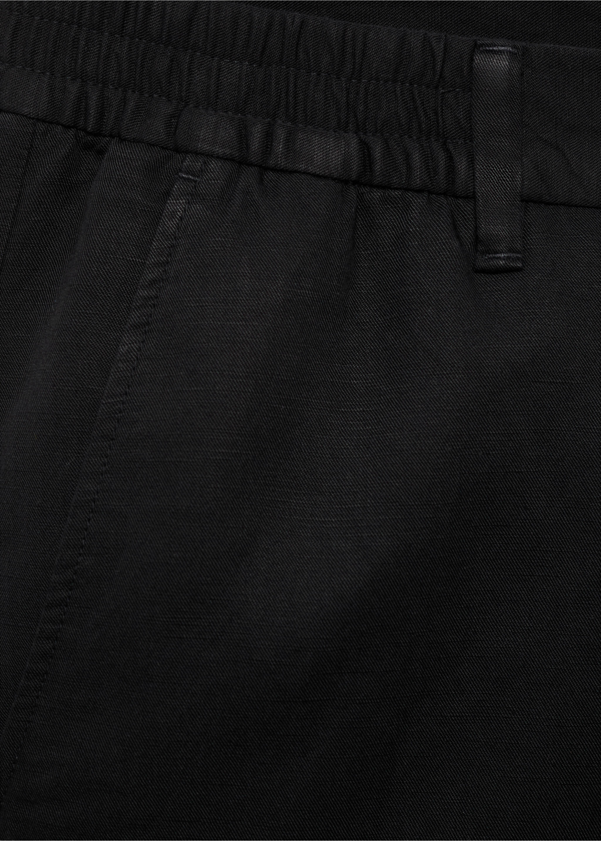 Linen-blend shorts with an elastic waistband - Details of the article 0, Black. Ref: 17062902-00.