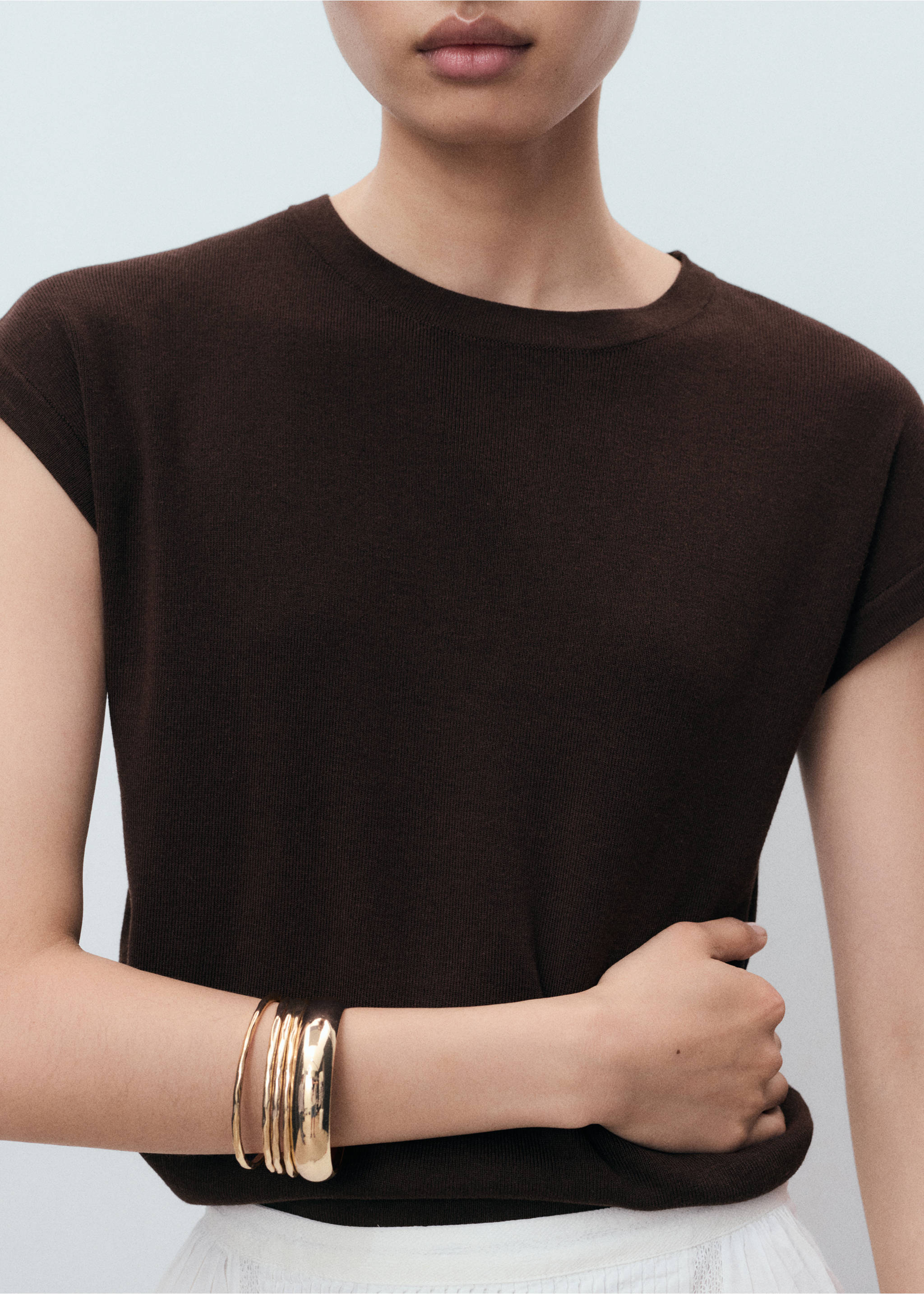 Short-sleeved knitted cotton sweater - Medium plane, Chocolate. Ref: 17062904-00.