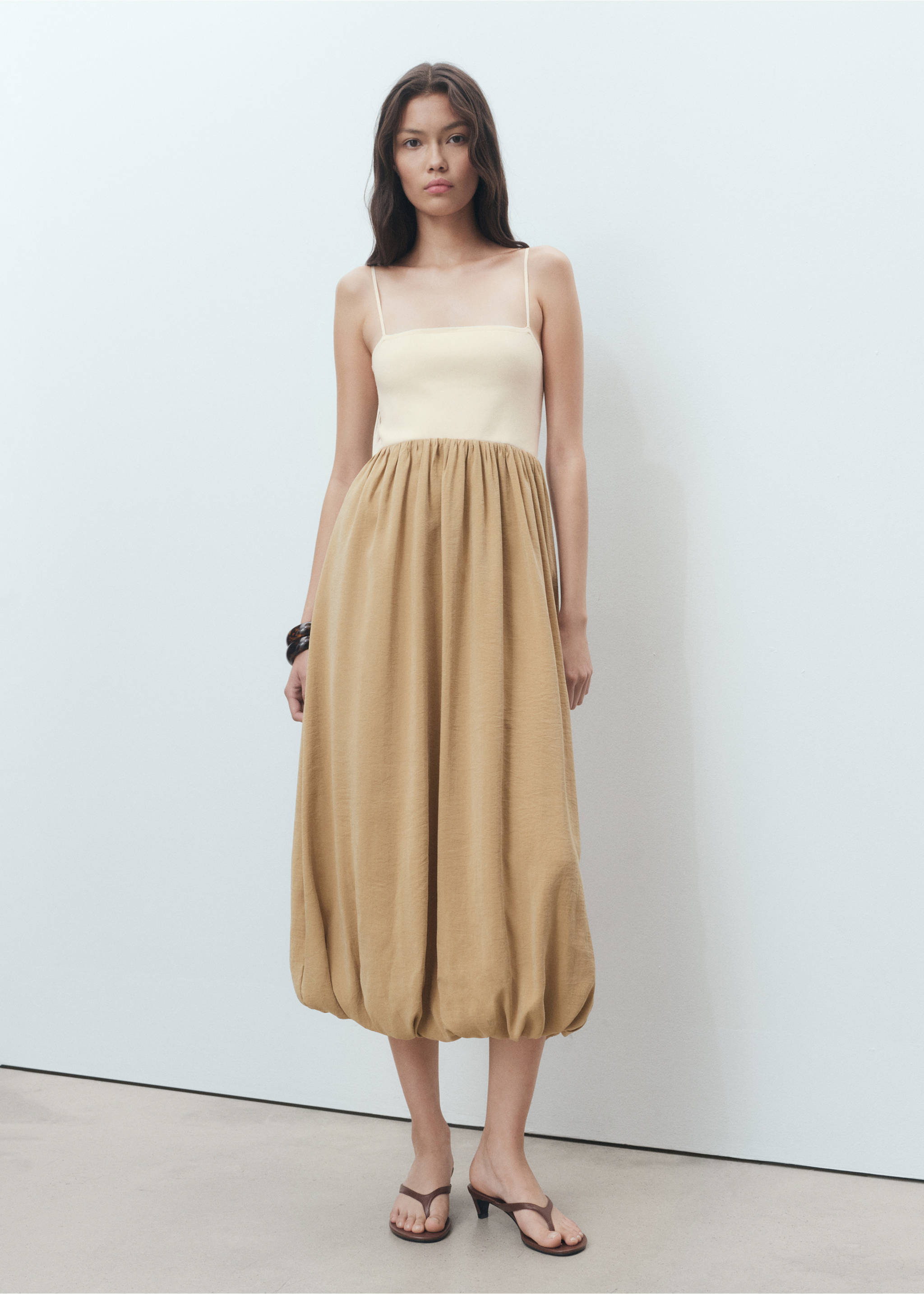 Combined knitted balloon dress - General plane, Medium Brown. Ref: 17062907-00.