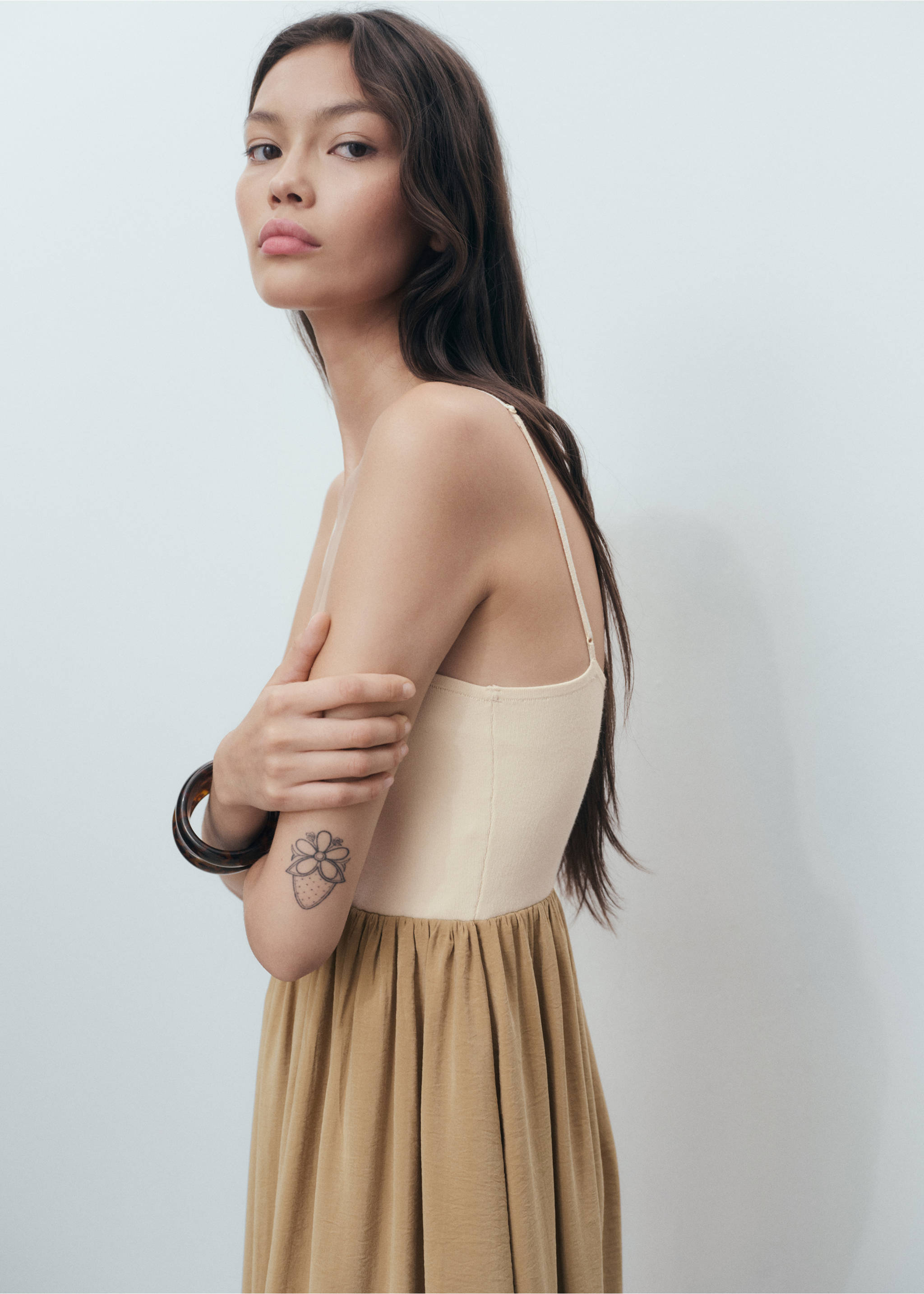 Combined knitted balloon dress - Details of the article 1, Medium Brown. Ref: 17062907-00.