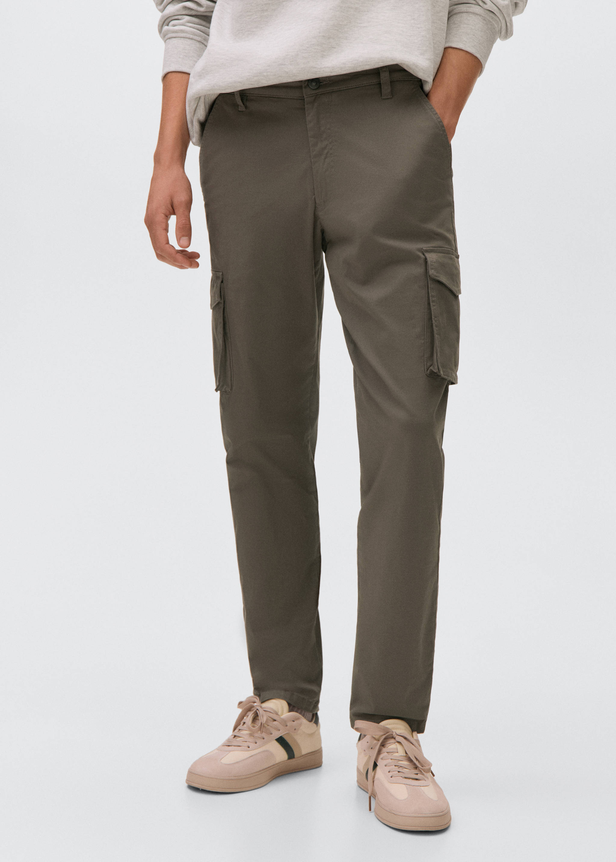 Pantalon cargo - Plan moyen