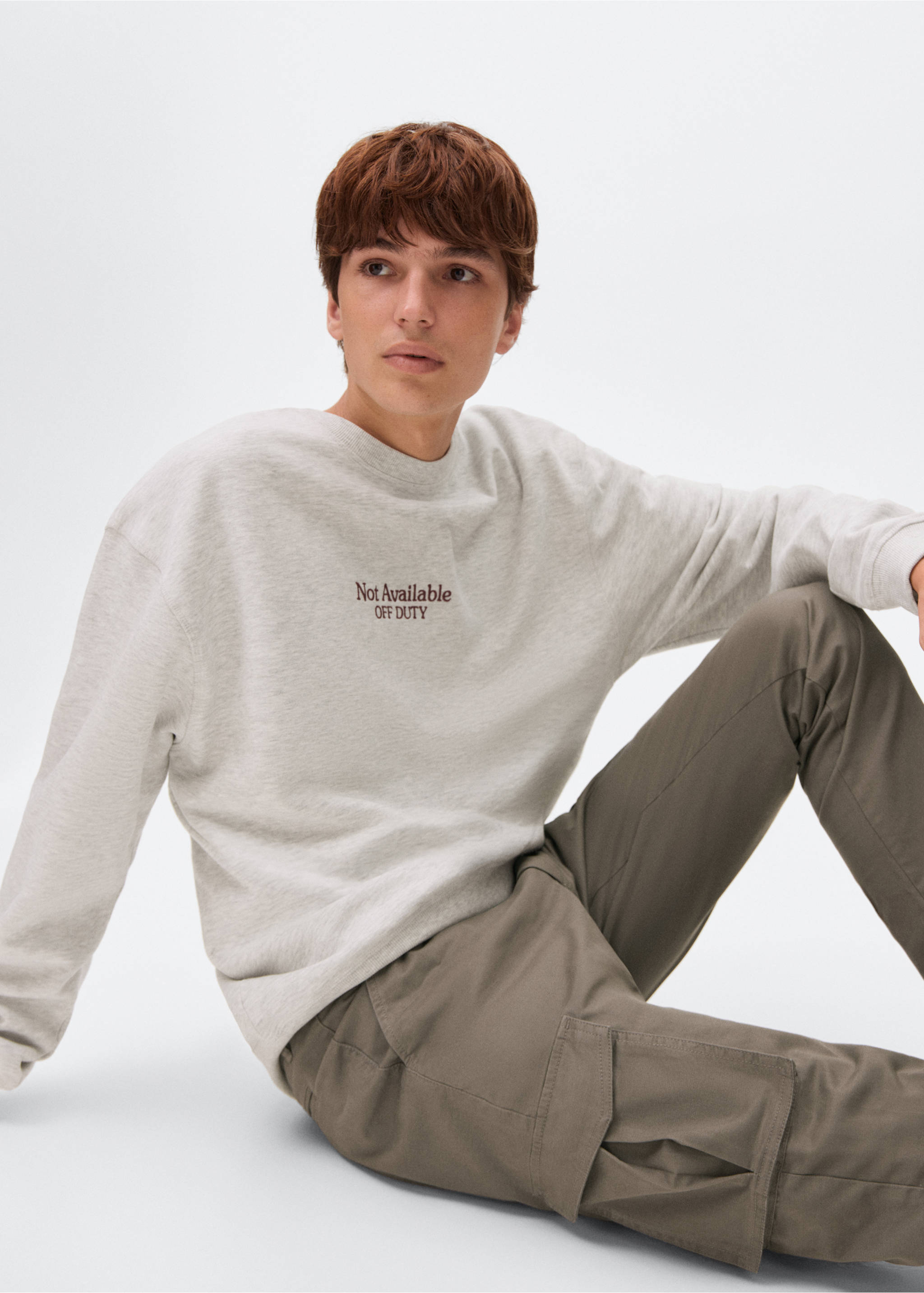 Cargo trousers - Details of the article 2, Khaki. Ref: 17062911-00.