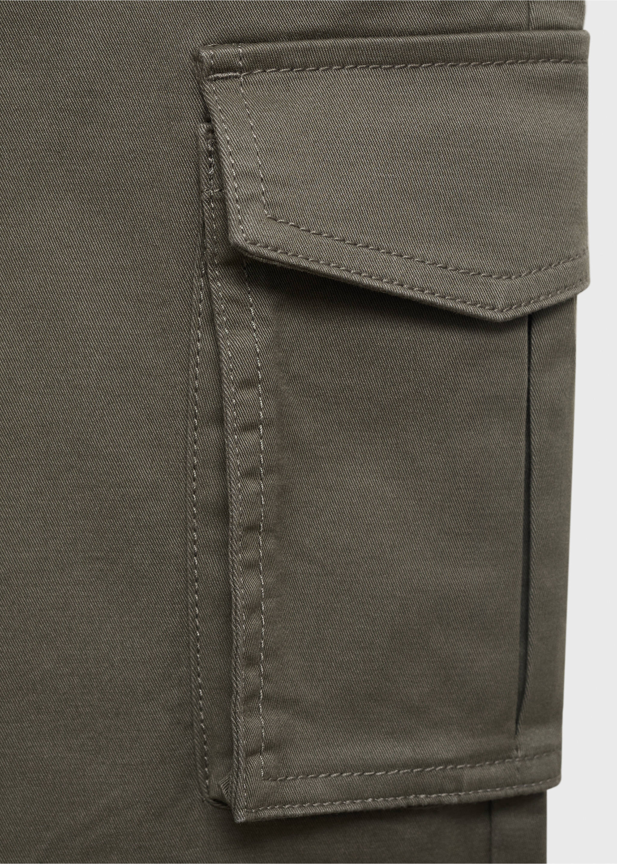 Cargo trousers - Details of the article 0, Khaki. Ref: 17062911-00.