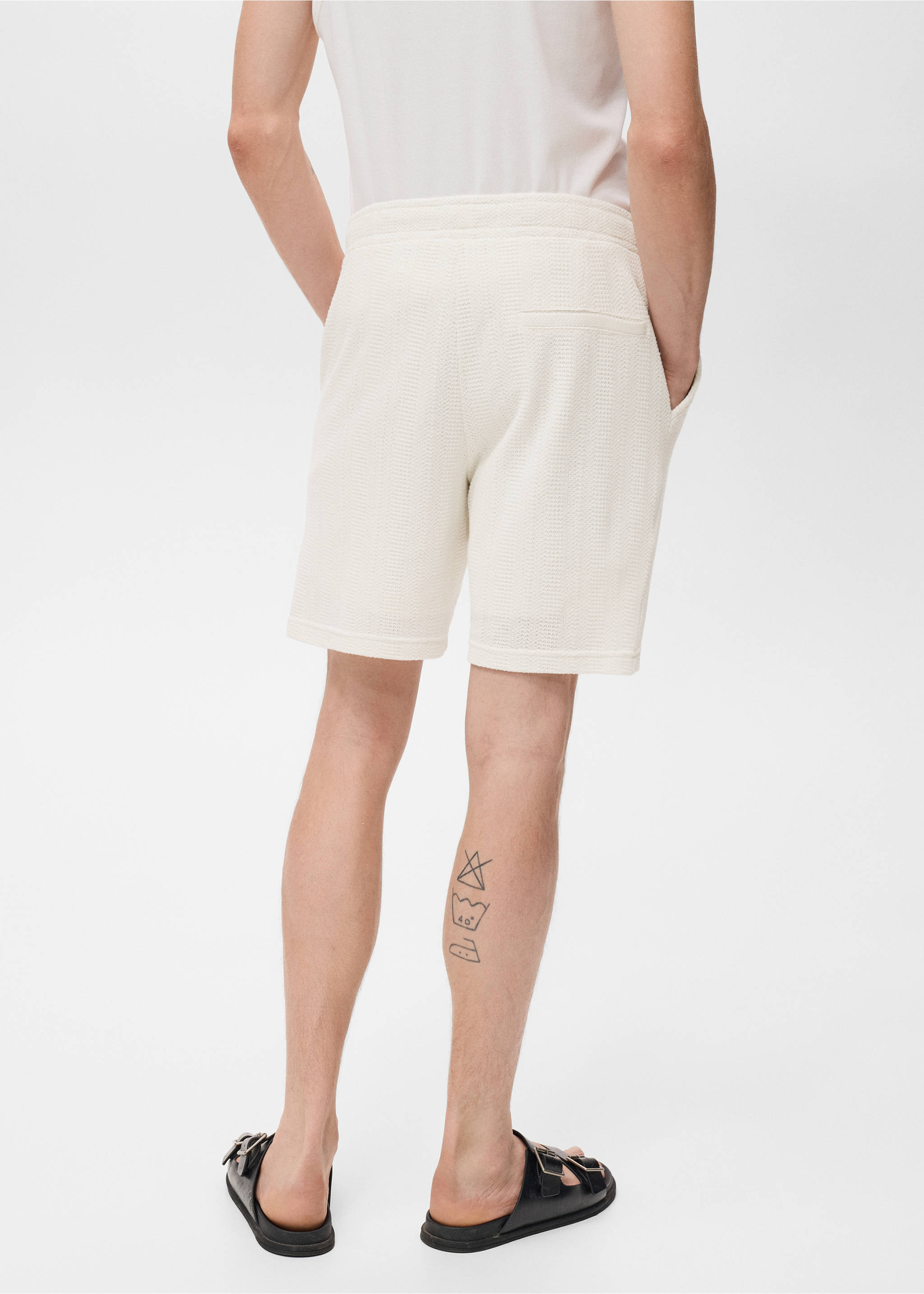 Structured knitted shorts - Details of the article 2, Off White. Ref: 17062923-00.