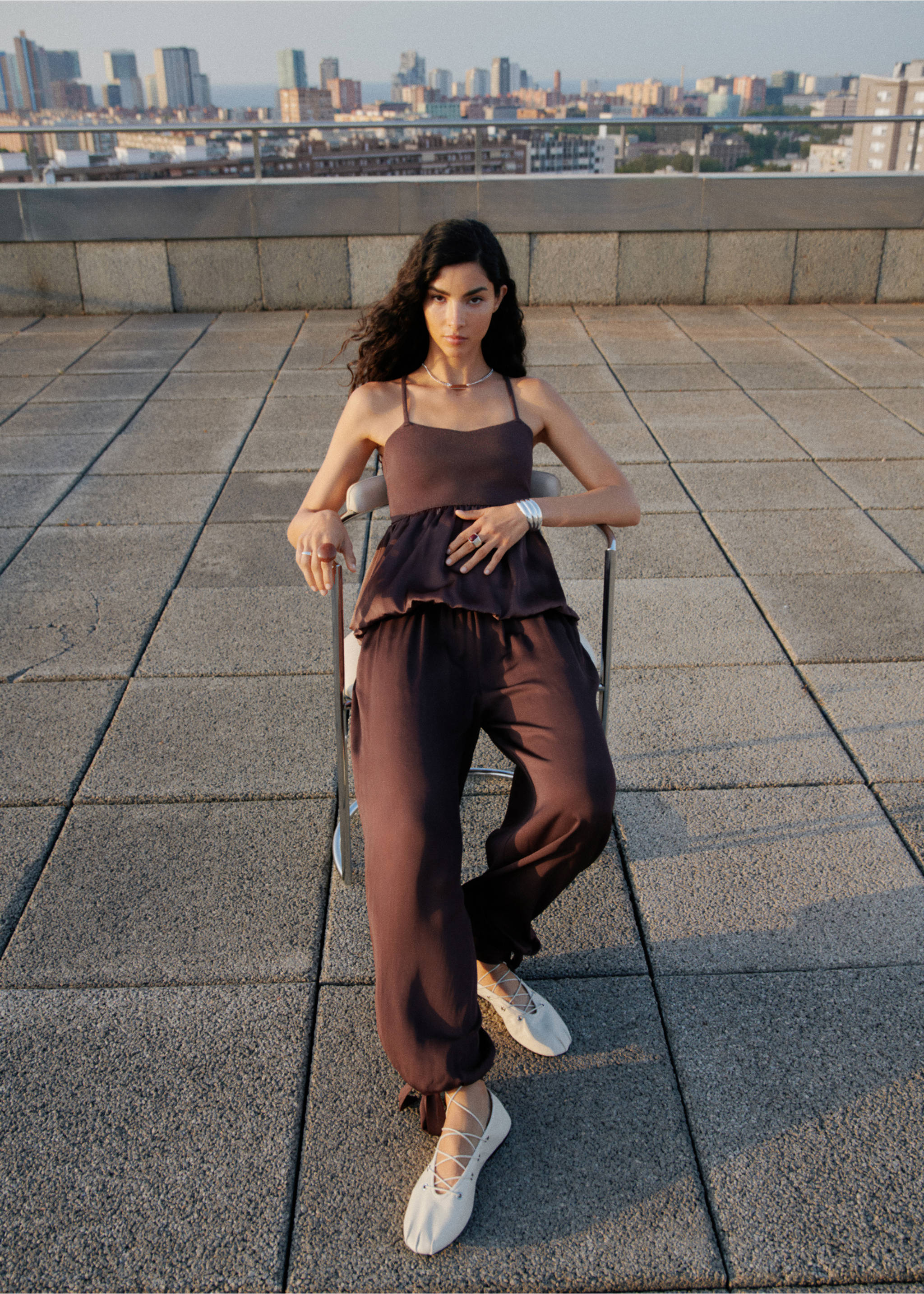 Combined fabric top with crossed back - General plane, Brown. Ref: 17062926-00.
