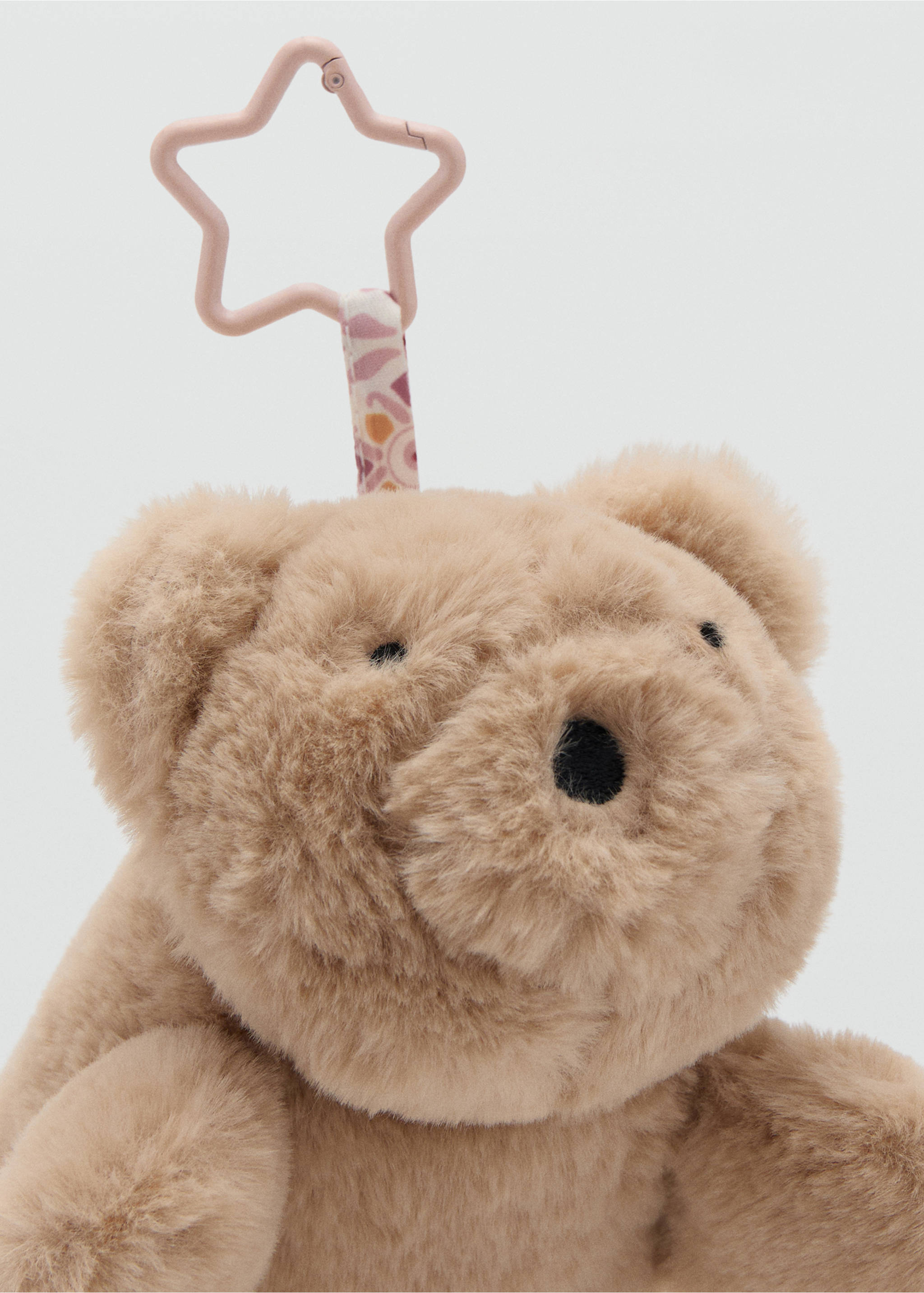 Teddy bear fur-effect case - Details of the article 1, Sand. Ref: 17063299-00.