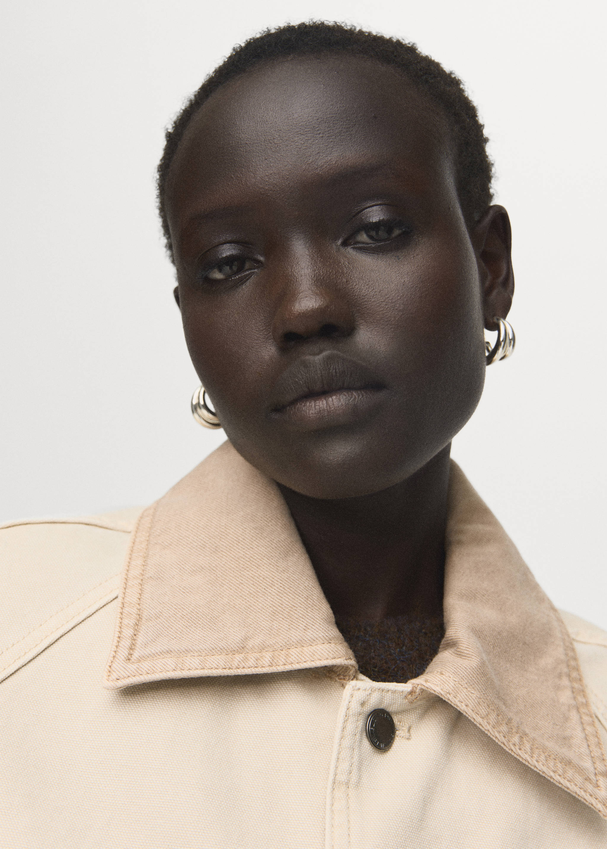 Denim parka with contrasting collar - Details of the article 4