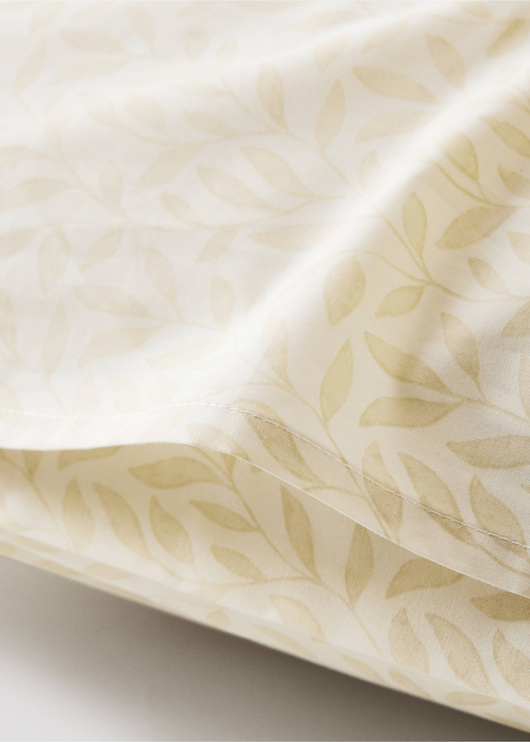 Two percale cotton pillowcases with leaf print 50x75 cm - Details of the article 3, Vanilla. Ref: 17063814-00.
