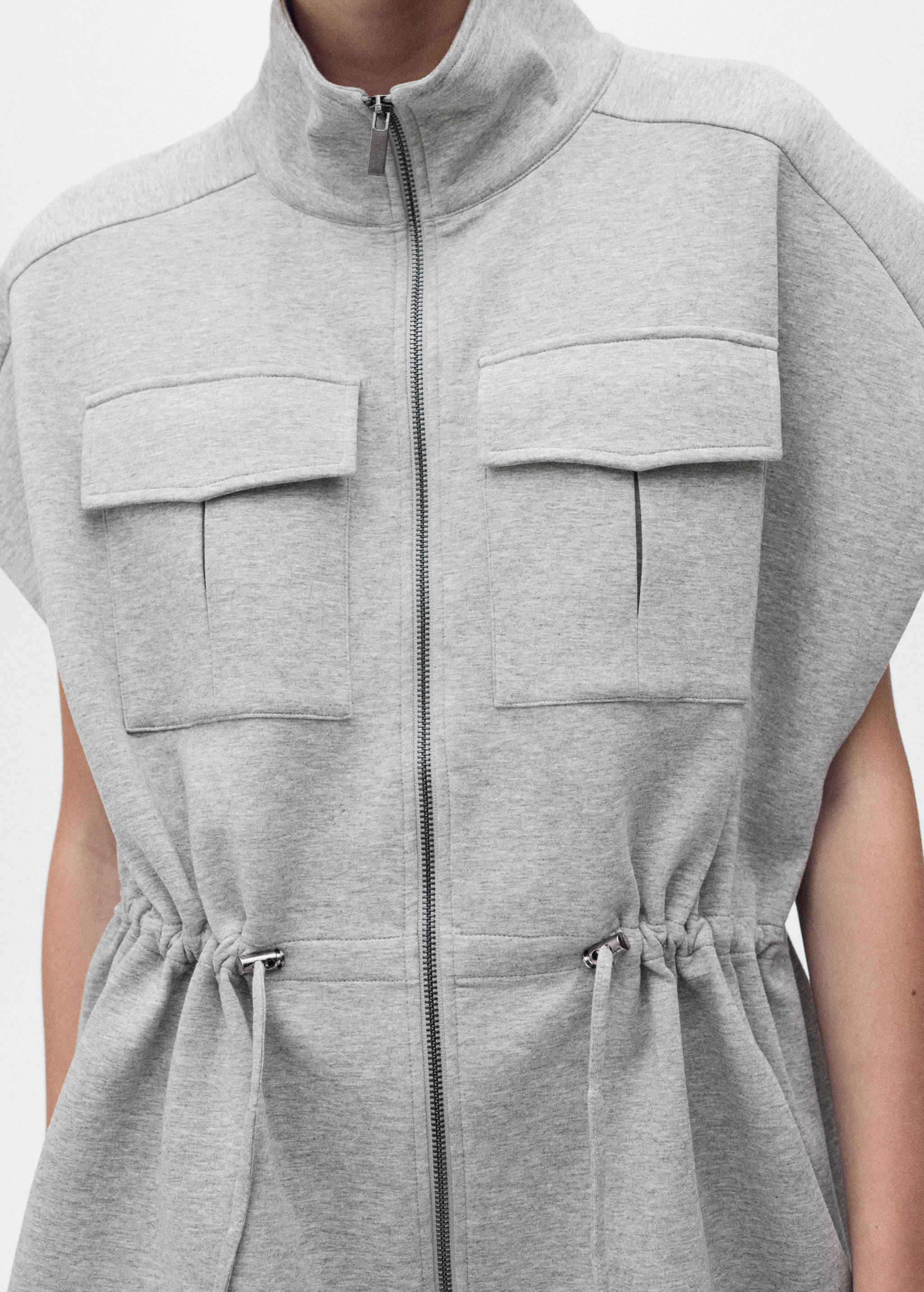 Short-sleeved jacket with adjustable waistband - Details of the article 3