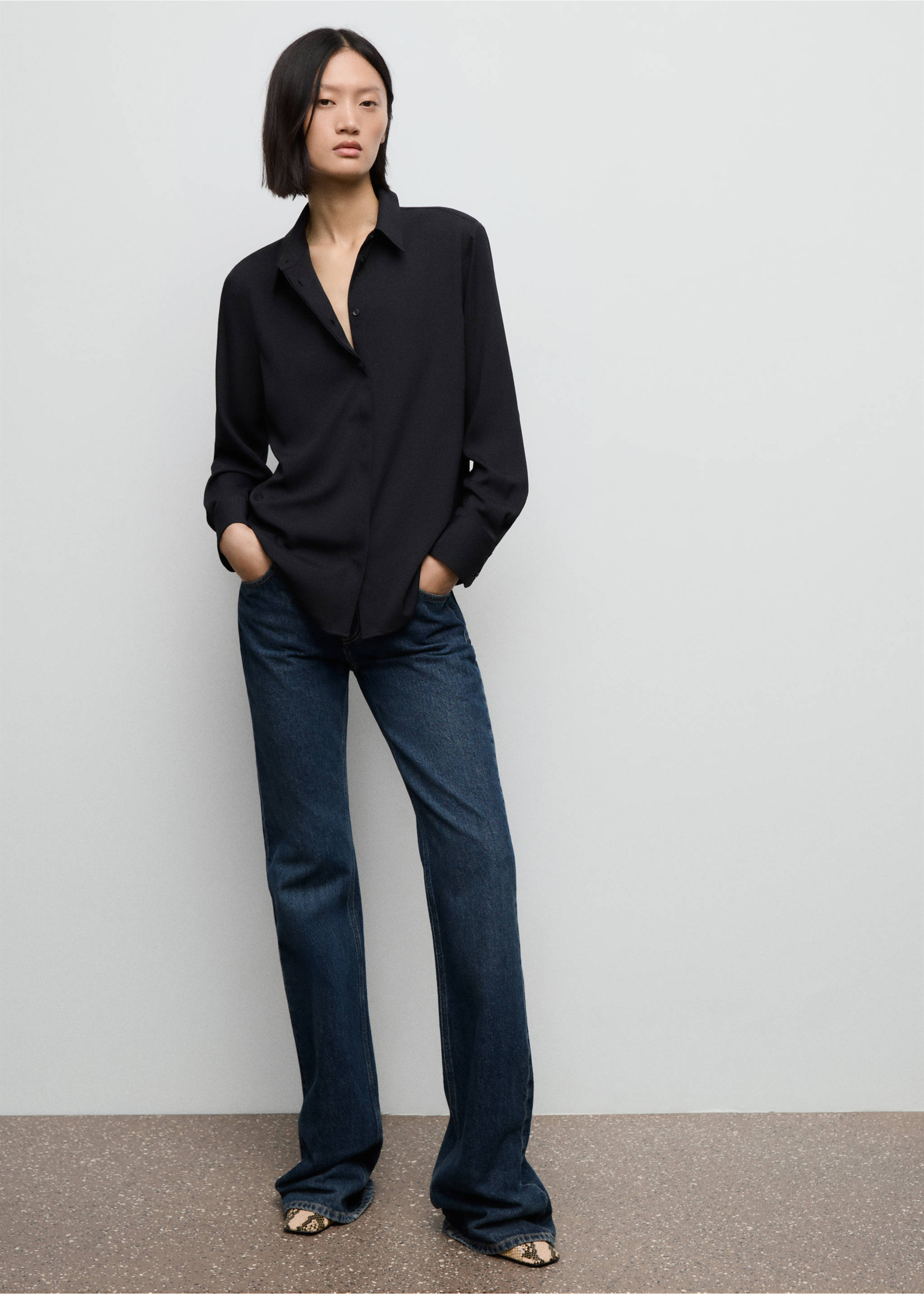 Fluid long-sleeved blouse - General plane, Black. Ref: 17064078-00.