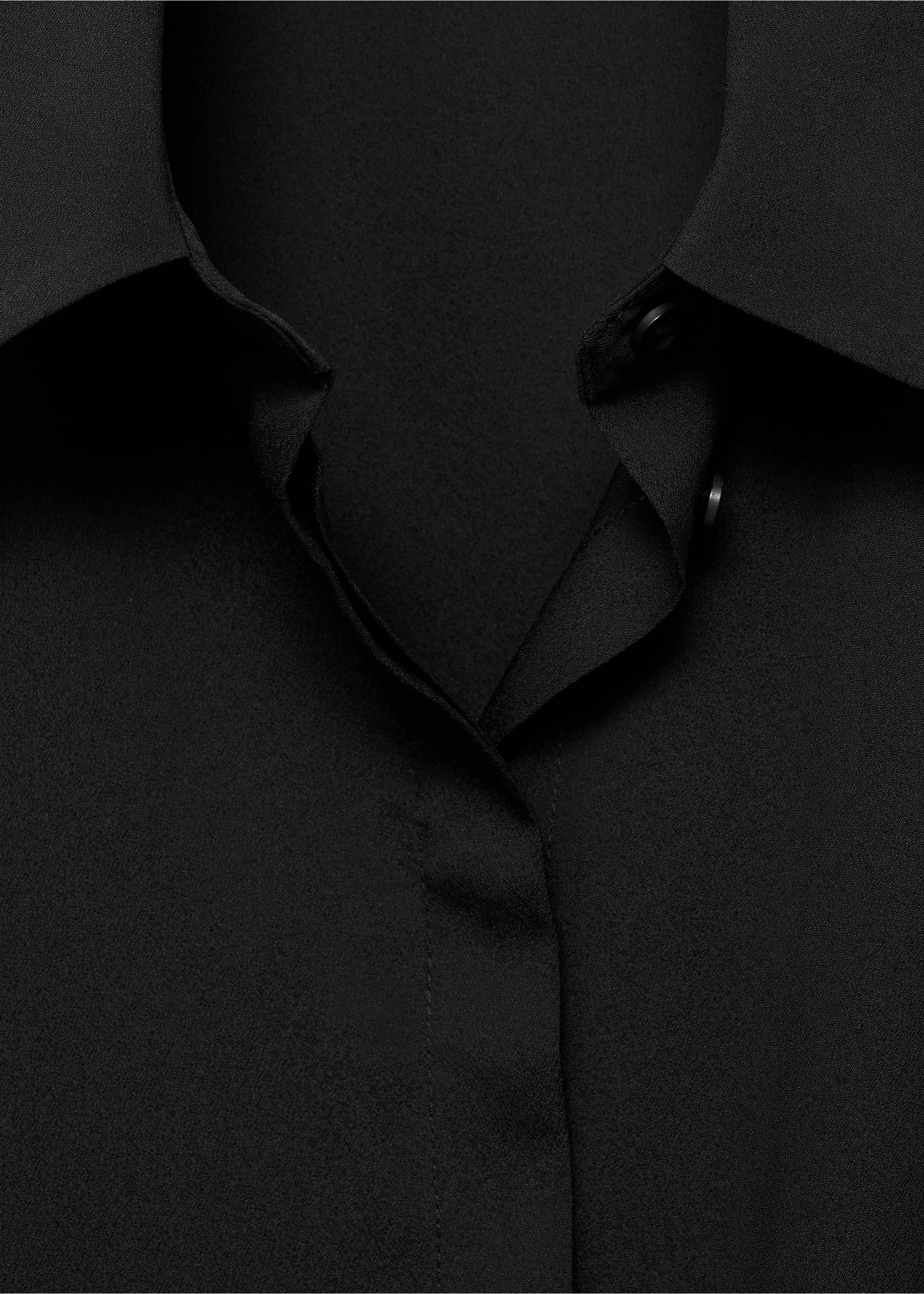 Fluid long-sleeved blouse - Details of the article 8, Black. Ref: 17064078-00.