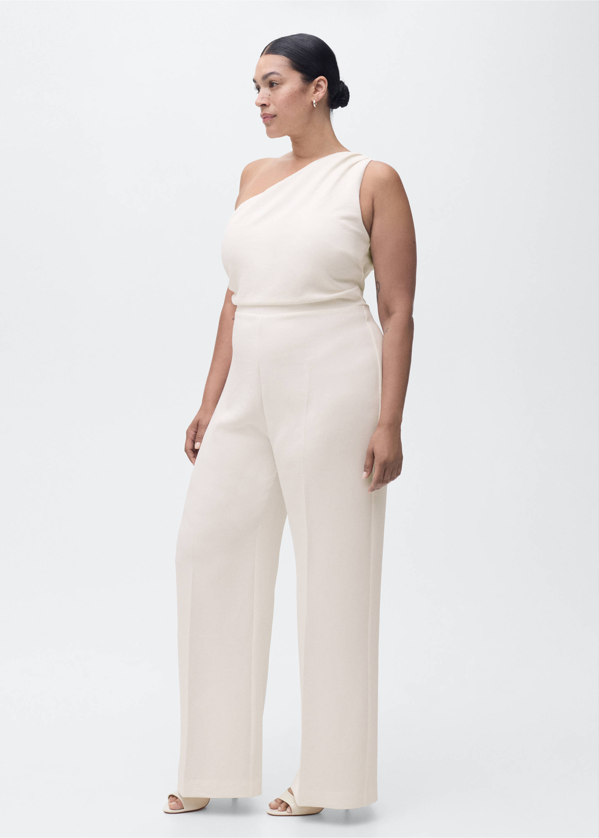 Long asymmetrical draped jumpsuit - Details of the article 3, Off White. Ref: 17064086-00.