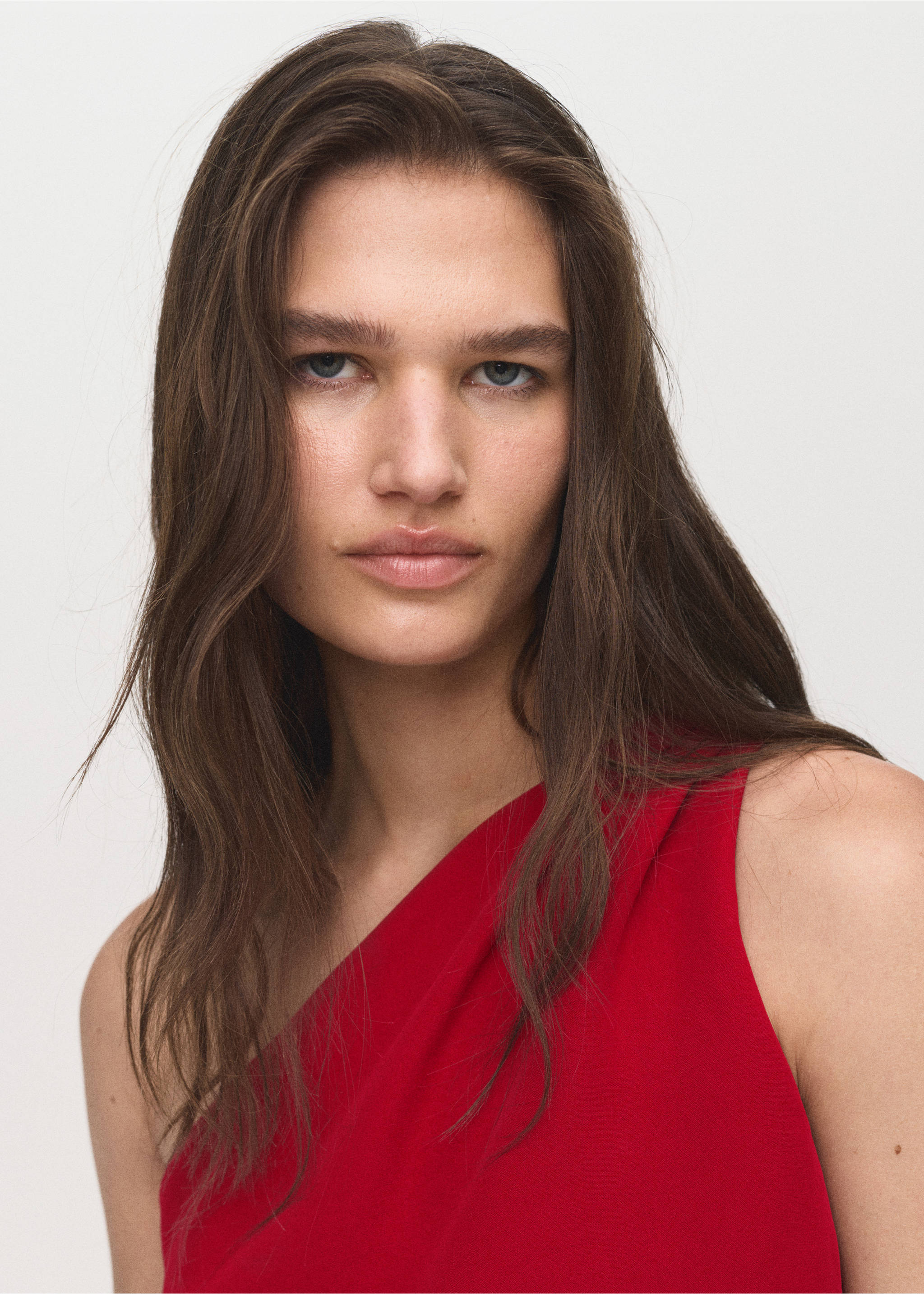 Long asymmetrical draped jumpsuit - Details of the article 1, Maroon. Ref: 17064086-00.
