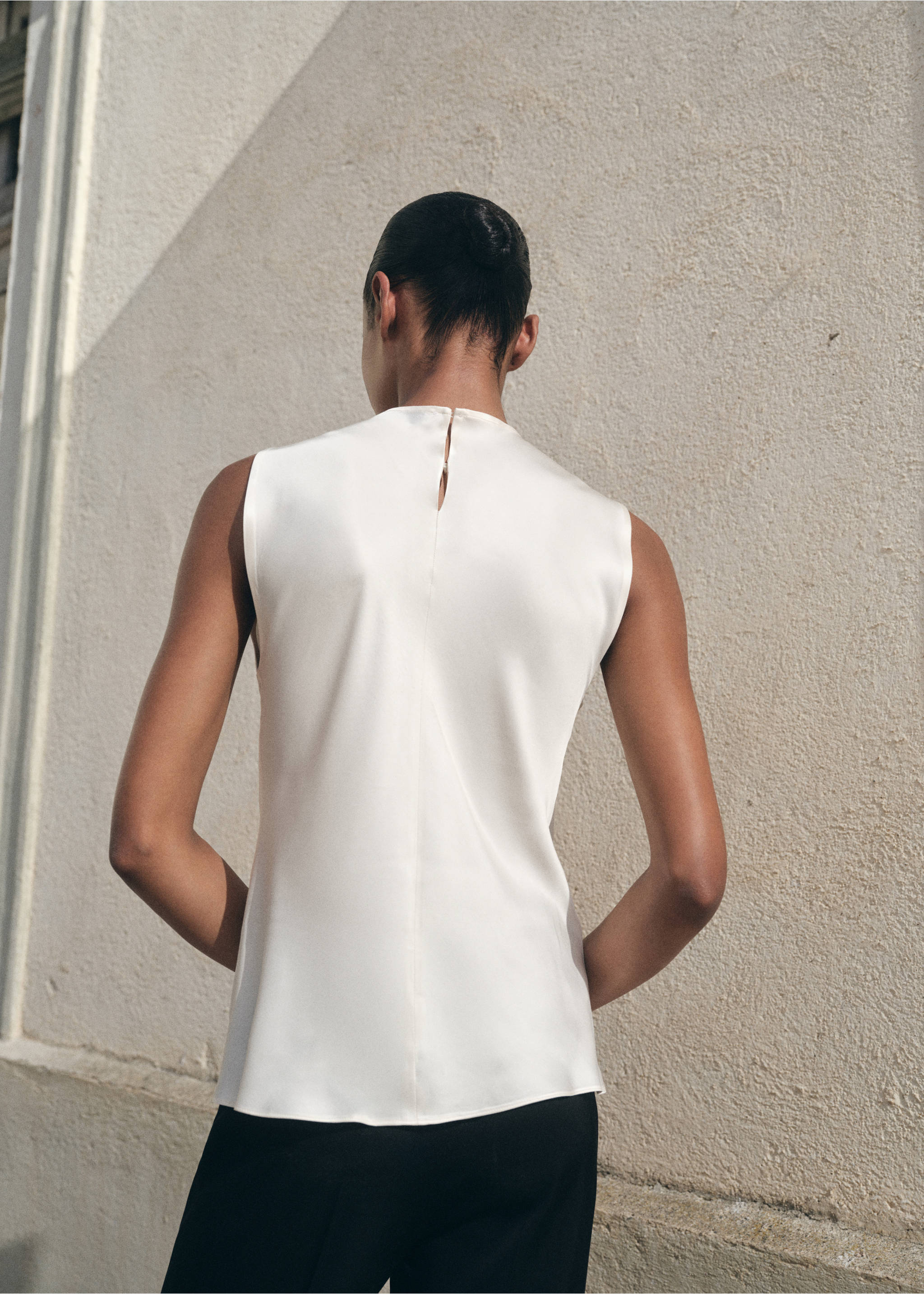 Satin blouse with draped neck - Reverse of the article, Ecru. Ref: 17064092-00.