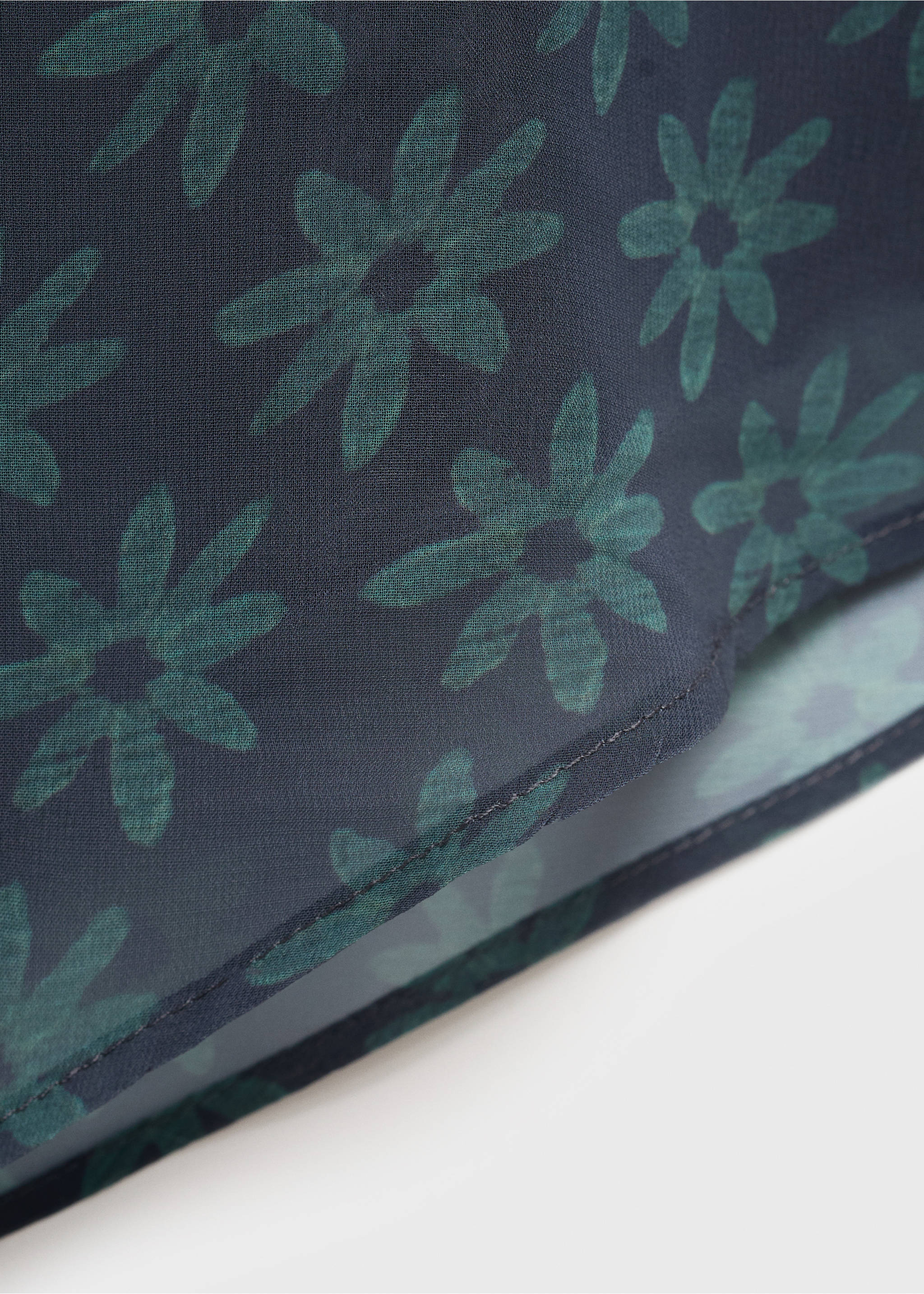 Asymmetrical floral skirt - Details of the article 0, Charcoal. Ref: 17064095-00.