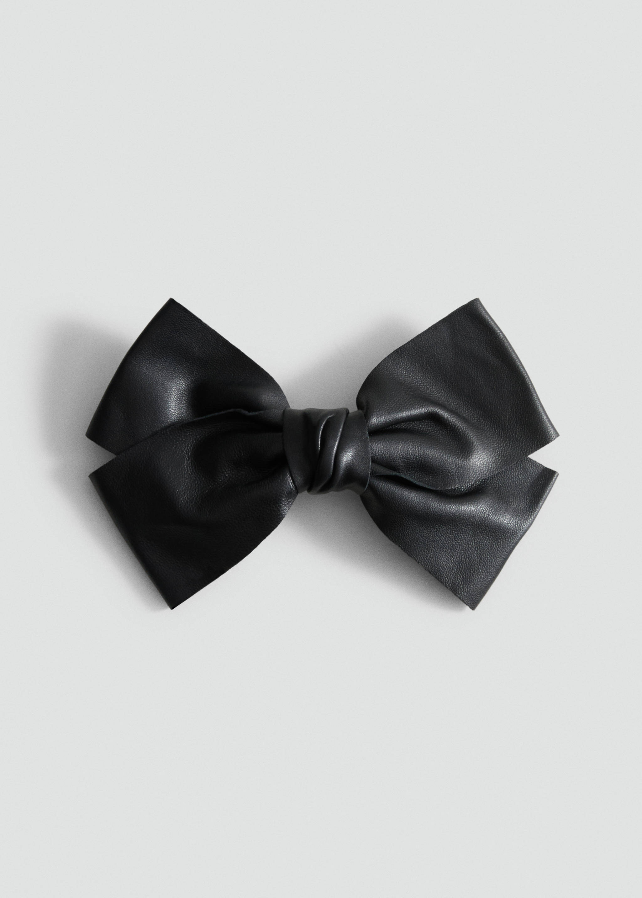 Leather bow hair clip - Article without model