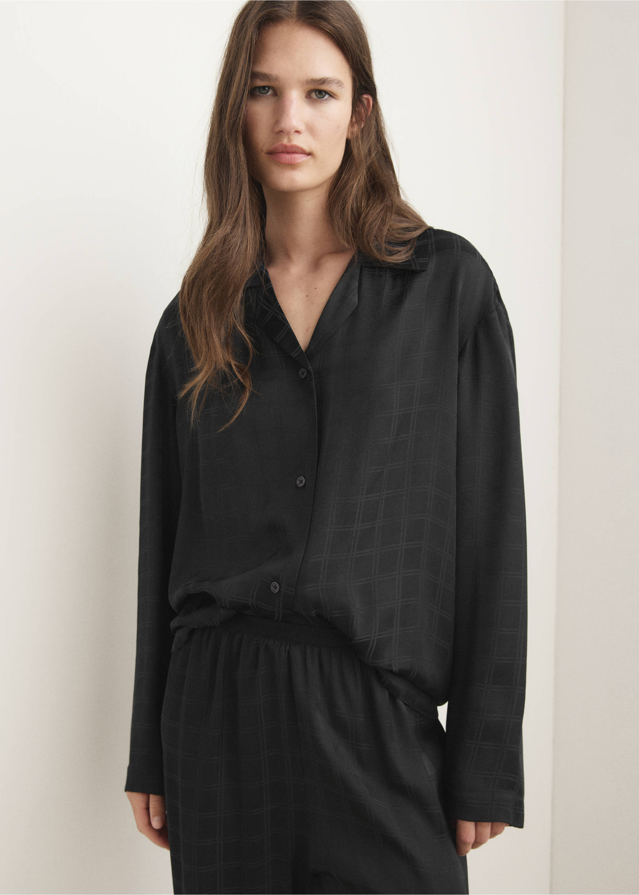 Rayon check pyjama top - Medium plane, Black. Ref: 17064108-00.