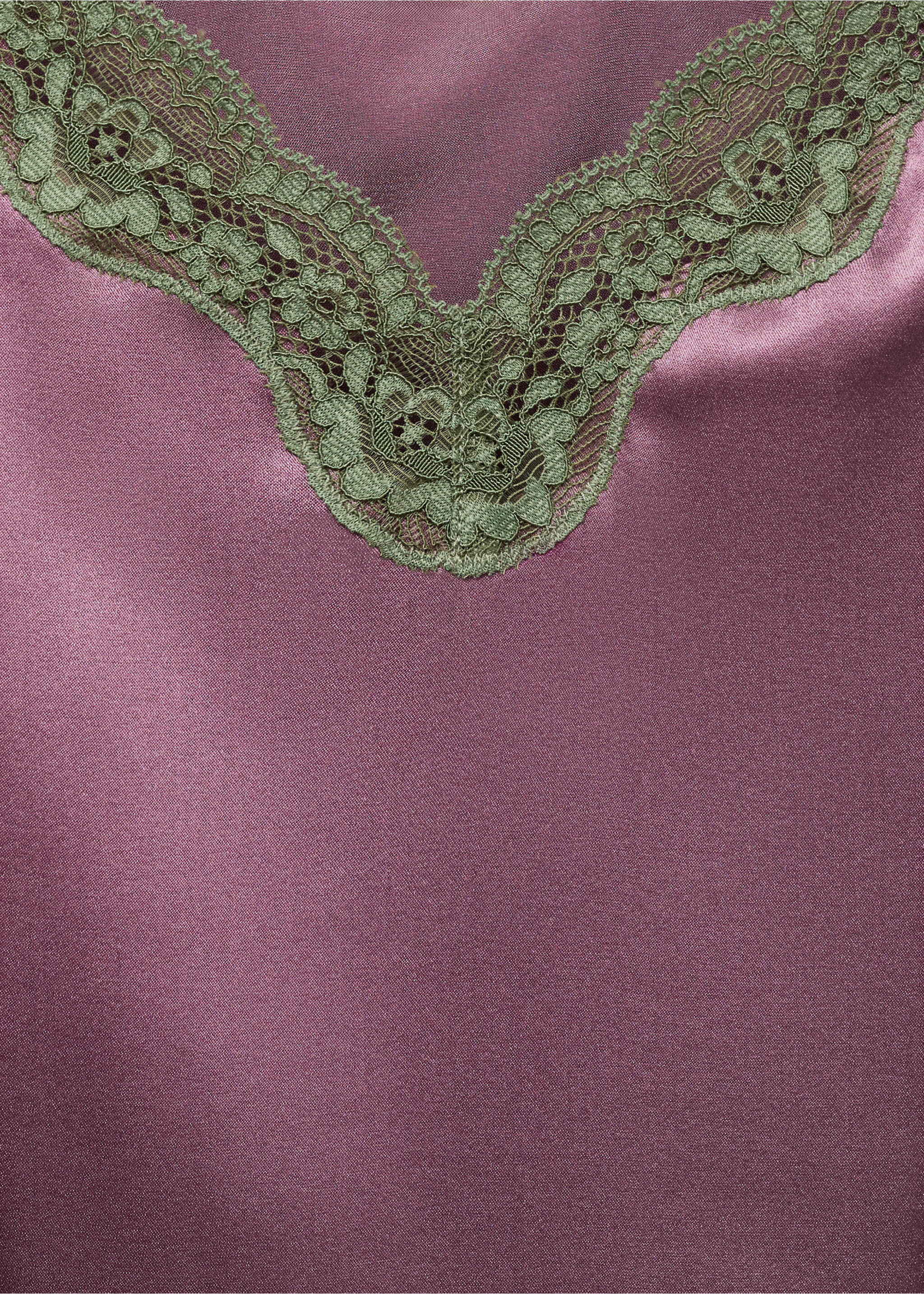 Silk top with contrasting lace - Details of the article 8, Plum. Ref: 17064110-00.