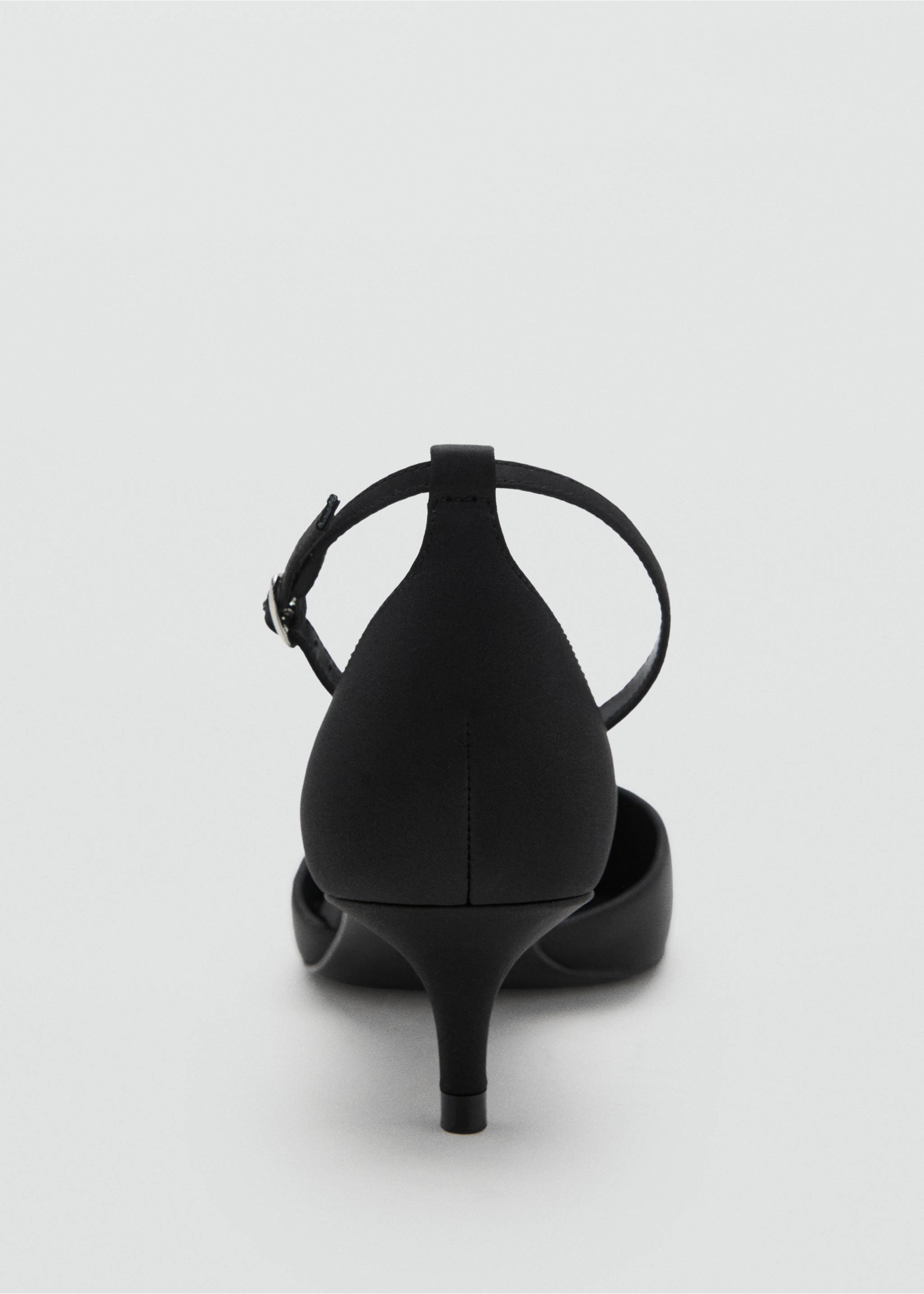 Kitten-heeled shoes with ankle strap - Details of the article 3, Black. Ref: 17064111-00.