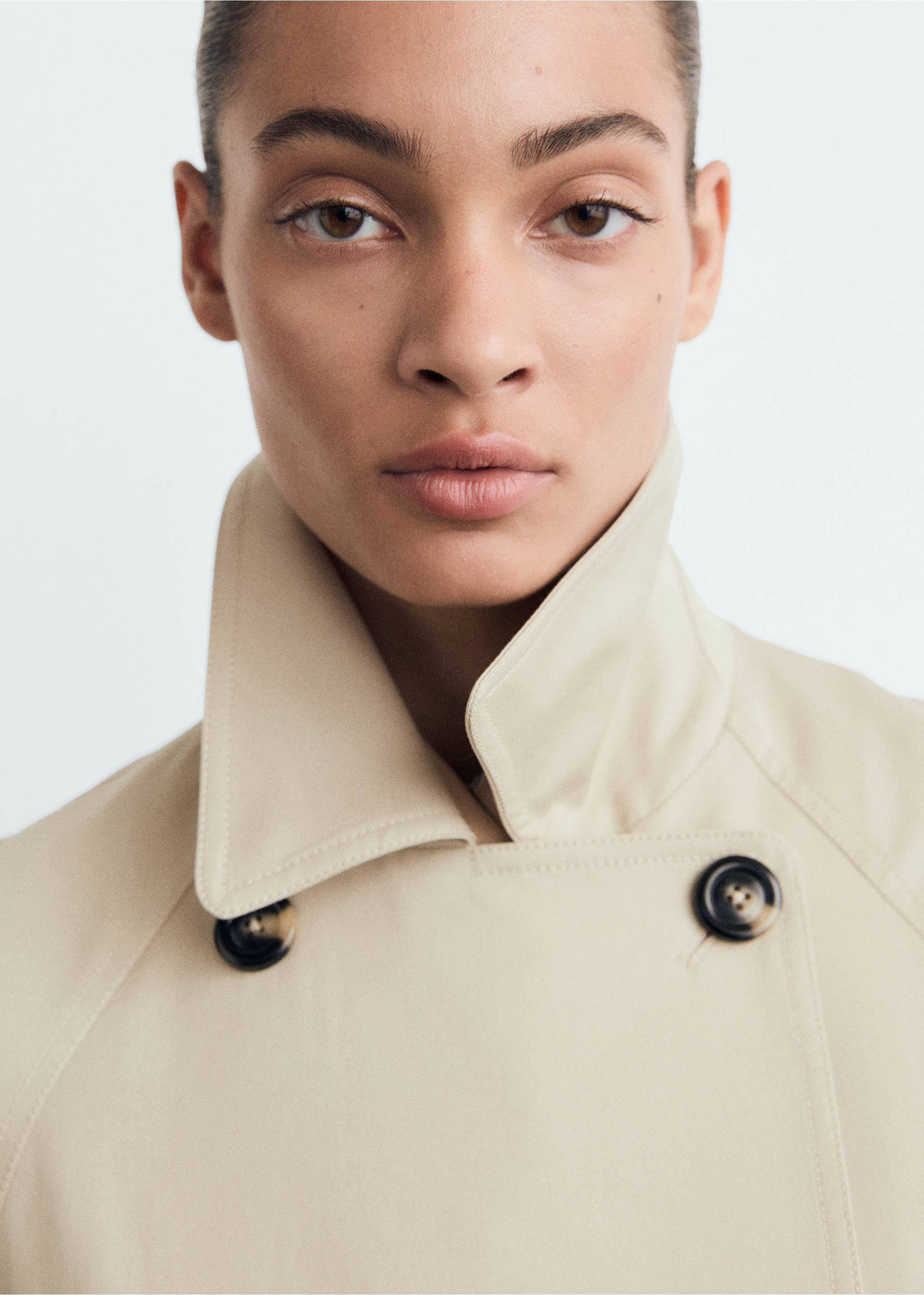 Long double-breasted trench coat - Details of the article 1, Beige. Ref: 17064117-00.