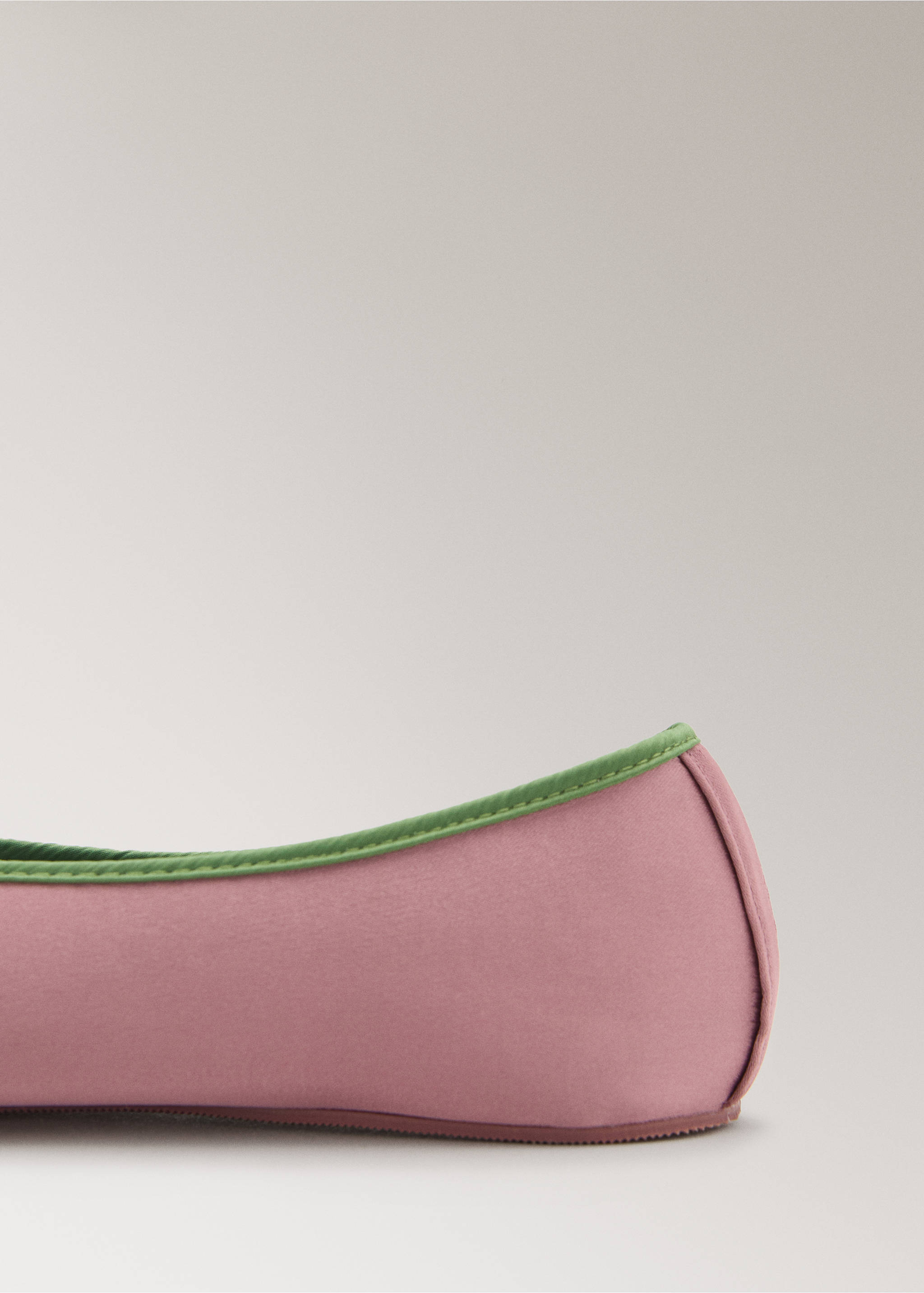 Satin ballet flats with contrast piping - Details of the article 1, Plum. Ref: 17064119-00.