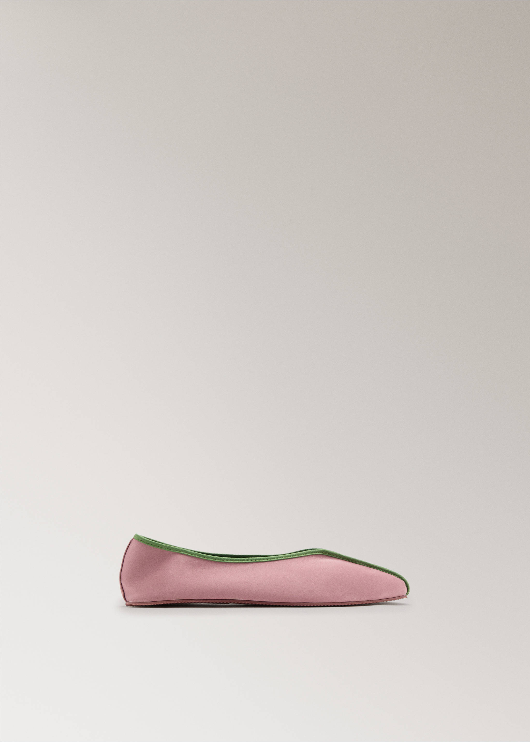 Satin ballet flats with contrast piping - Article without model, Plum. Ref: 17064119-00.
