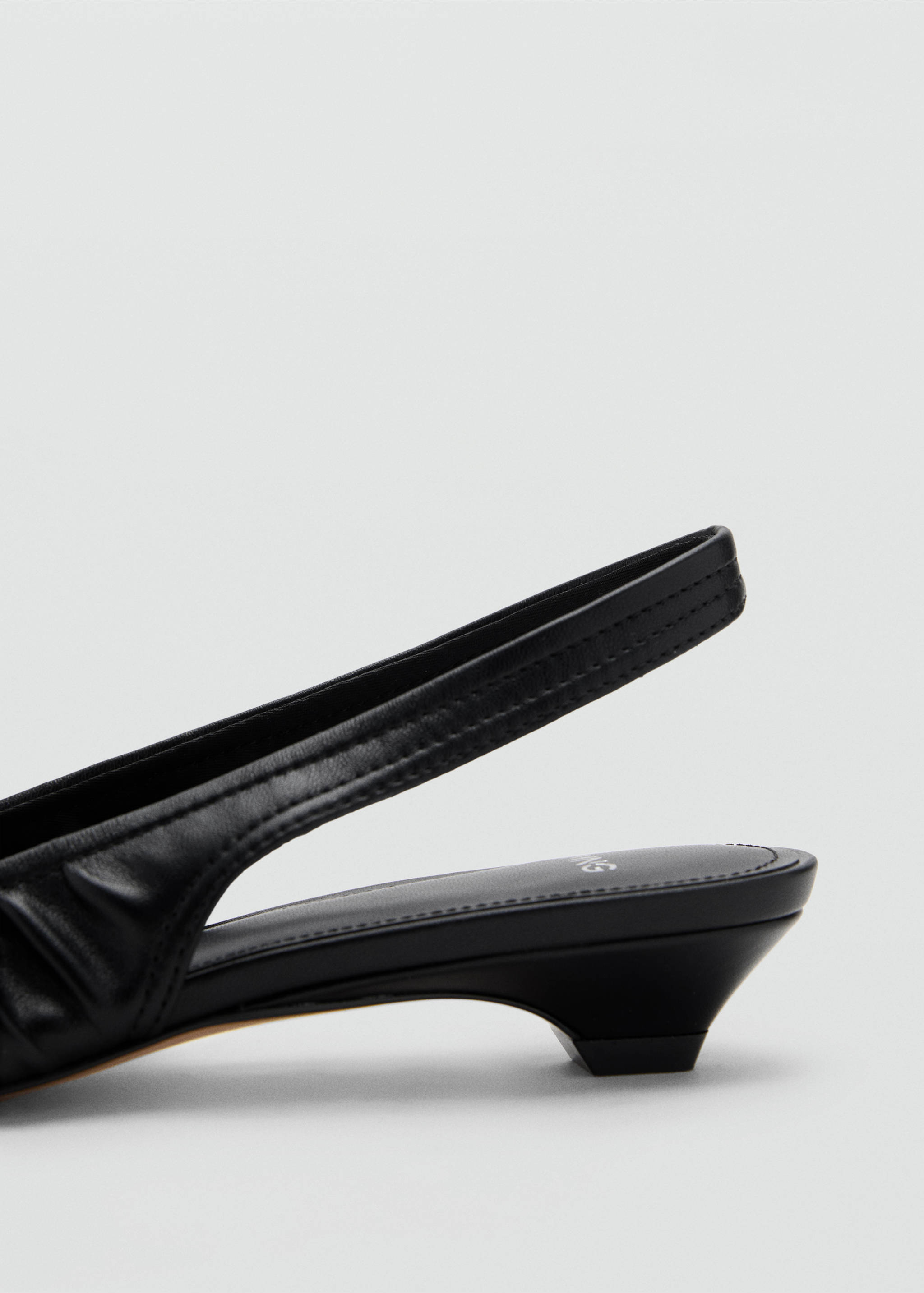 Chaussures talon froncé nœud - Détail de l'article 2, Noir. Ref: 17064121-00.