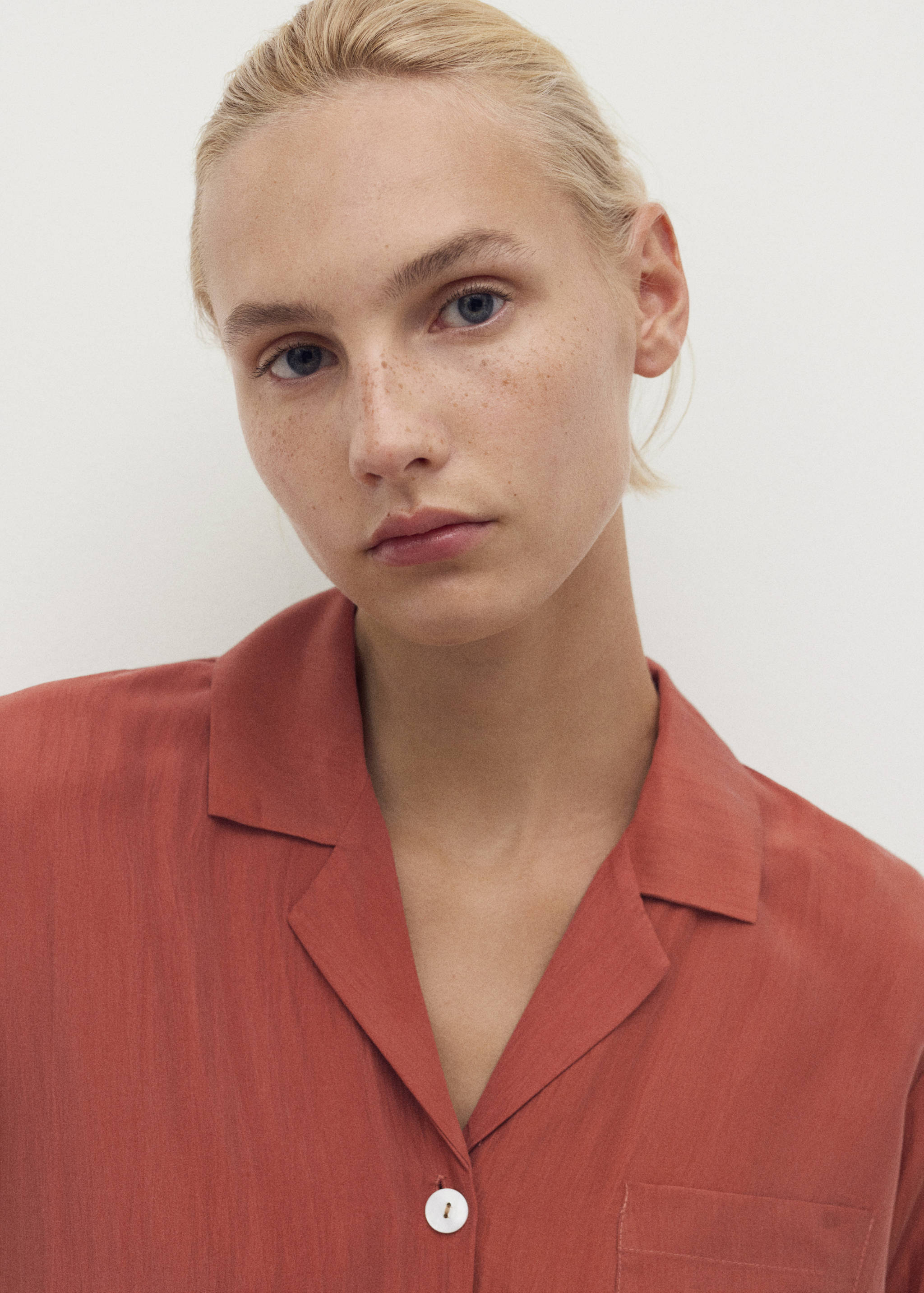 Chemise longue en soie - Détail de l'article 1